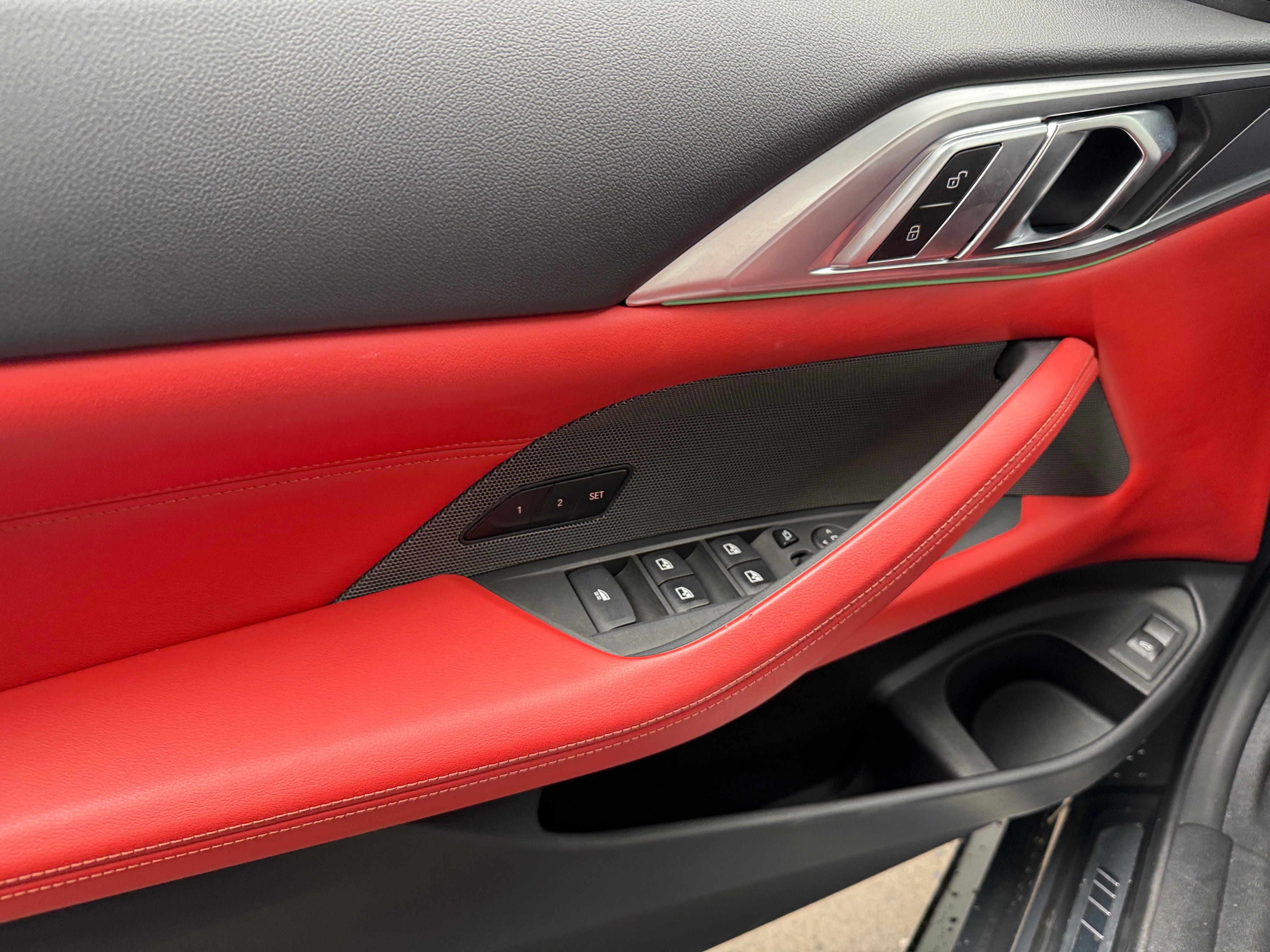 2025 BMW M4 Convertible