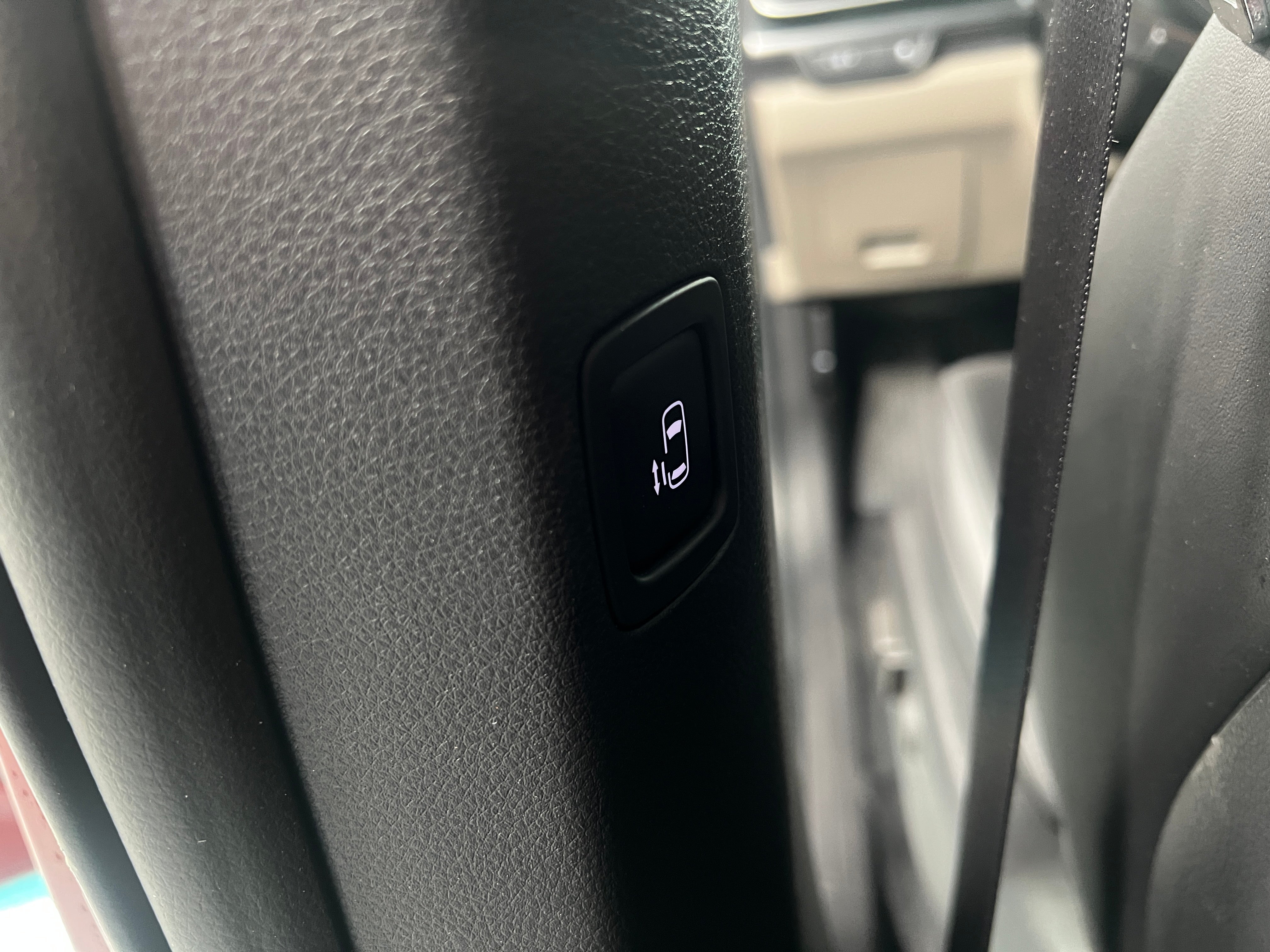 2026 Kia Carnival LXS - Photo 6