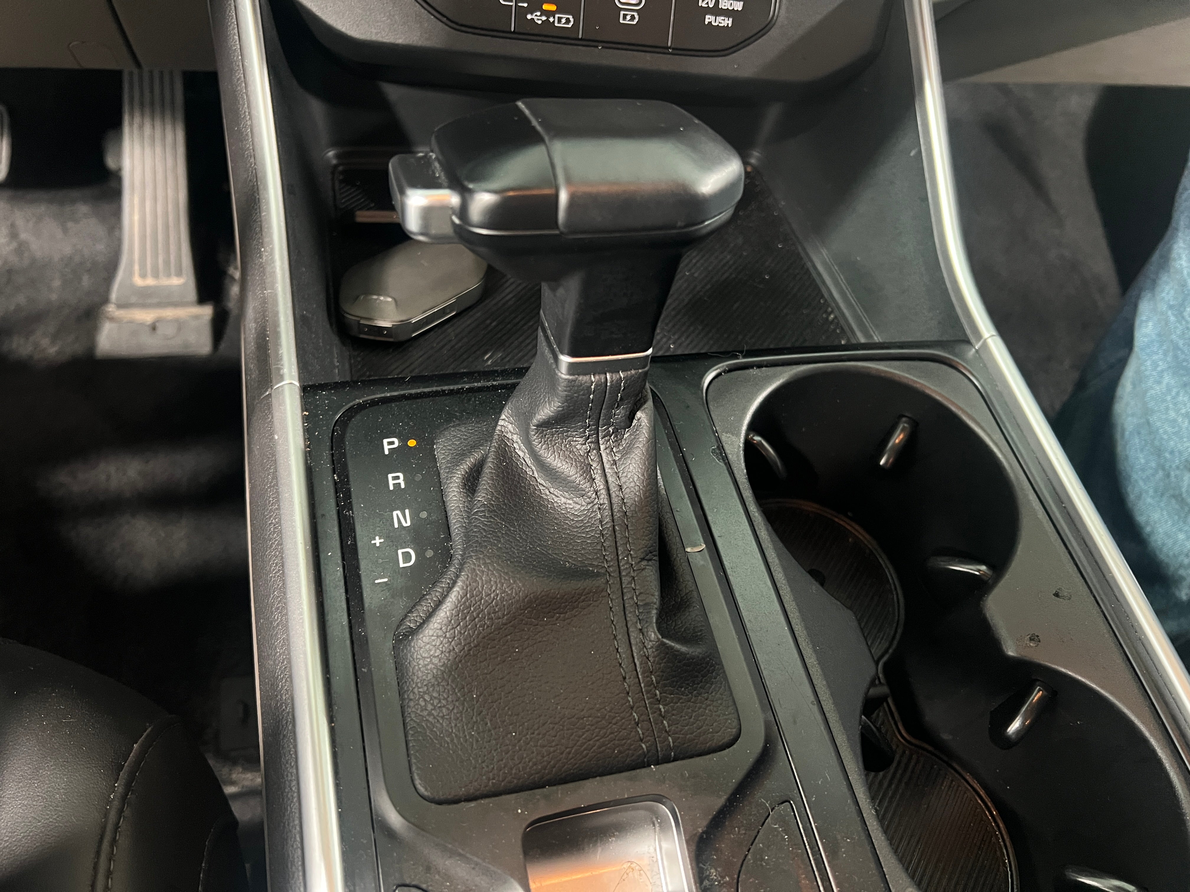 2026 Kia Carnival LXS - Photo 9