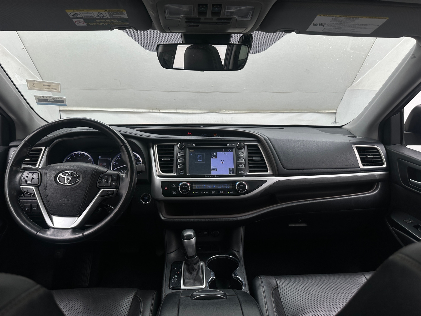 Thumbnail: 2017 Toyota Highlander - 3