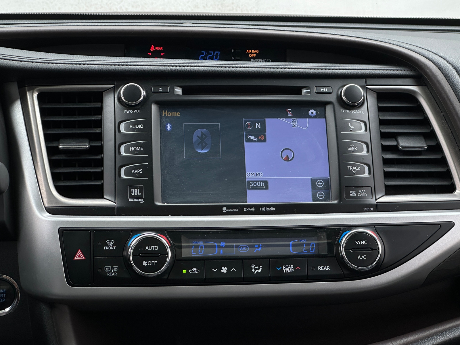 Thumbnail: 2017 Toyota Highlander - 4
