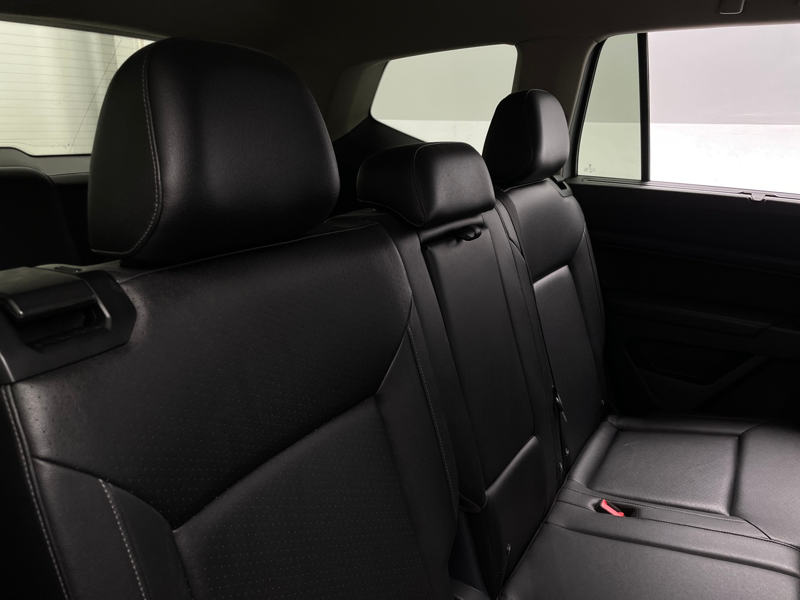 Thumbnail: 2018 Volkswagen Atlas - 6