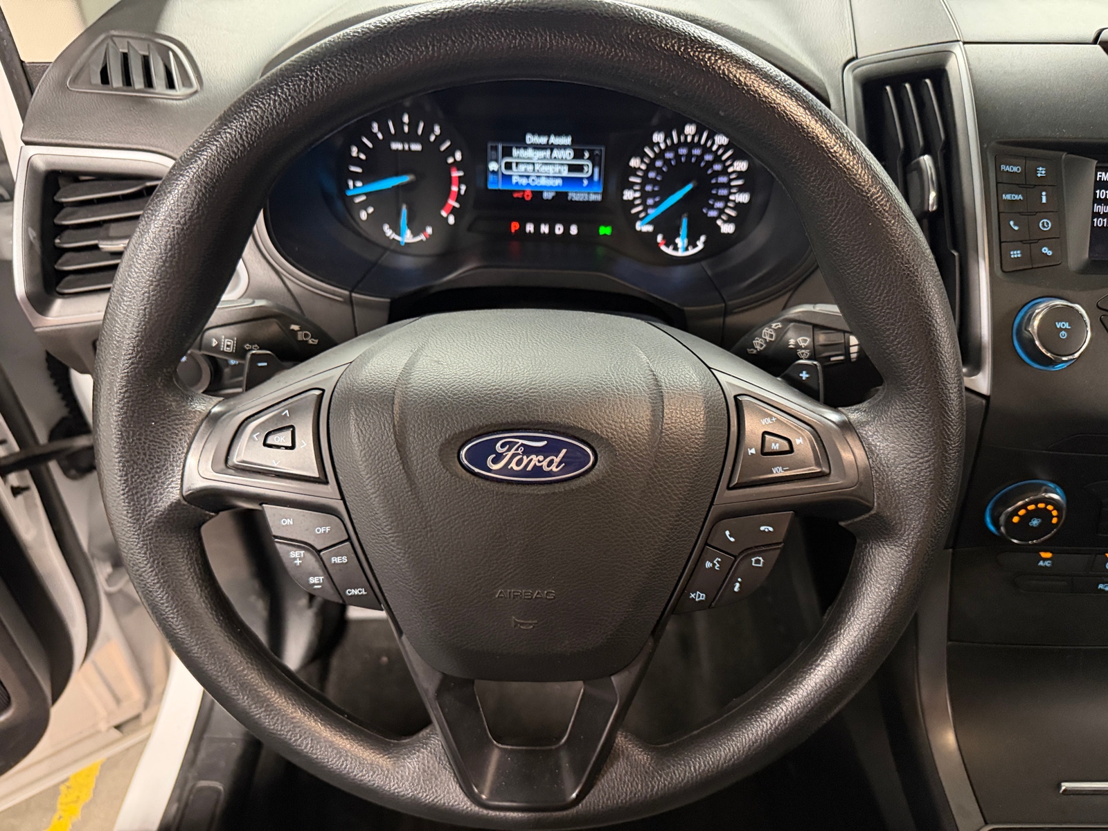 Thumbnail: 2019 Ford Edge - 5