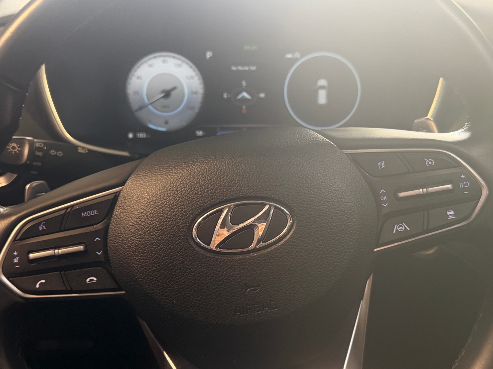 Thumbnail: 2023 Hyundai Santa Fe - 4