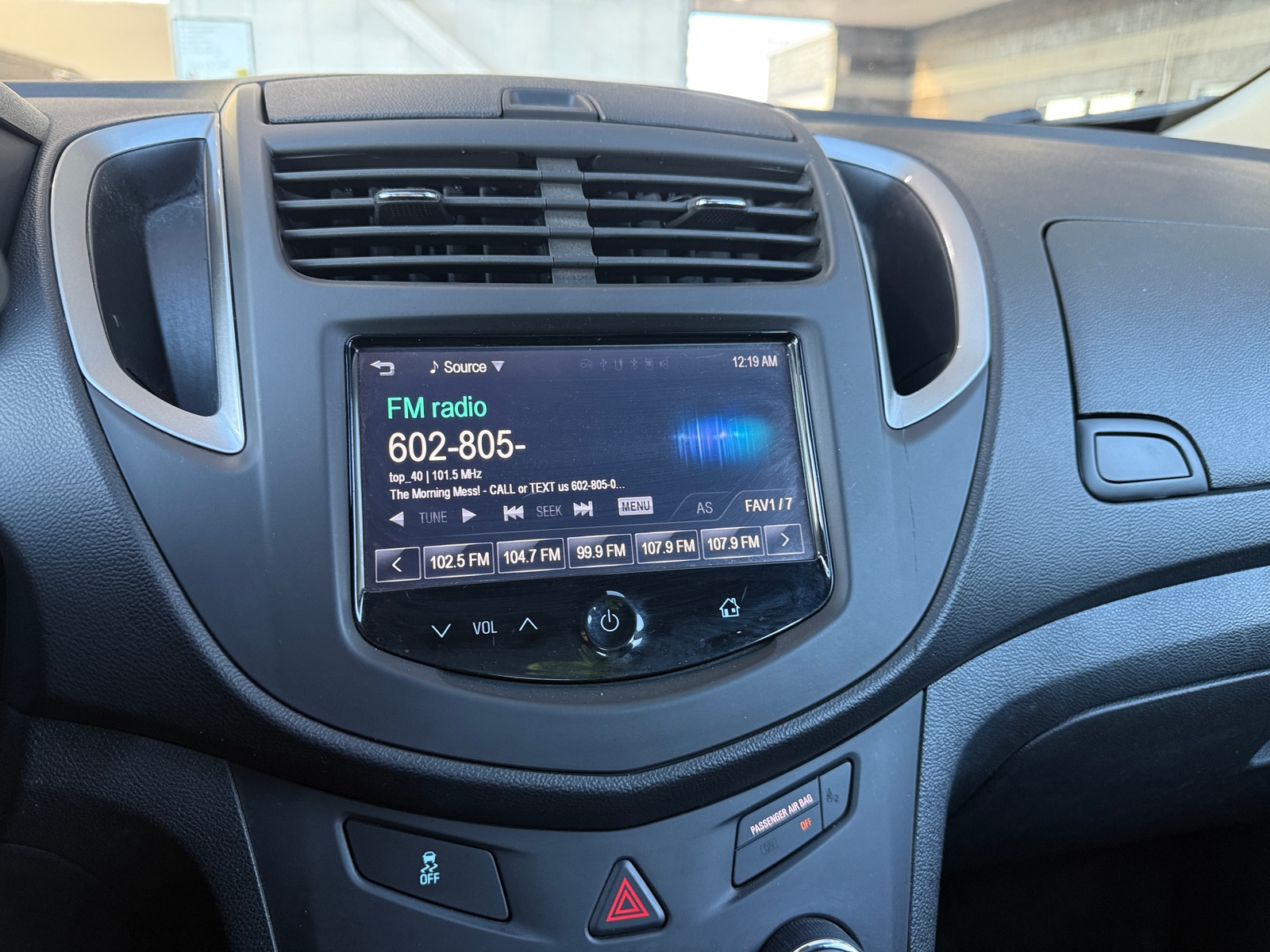 Thumbnail: 2016 Chevrolet Trax - 4