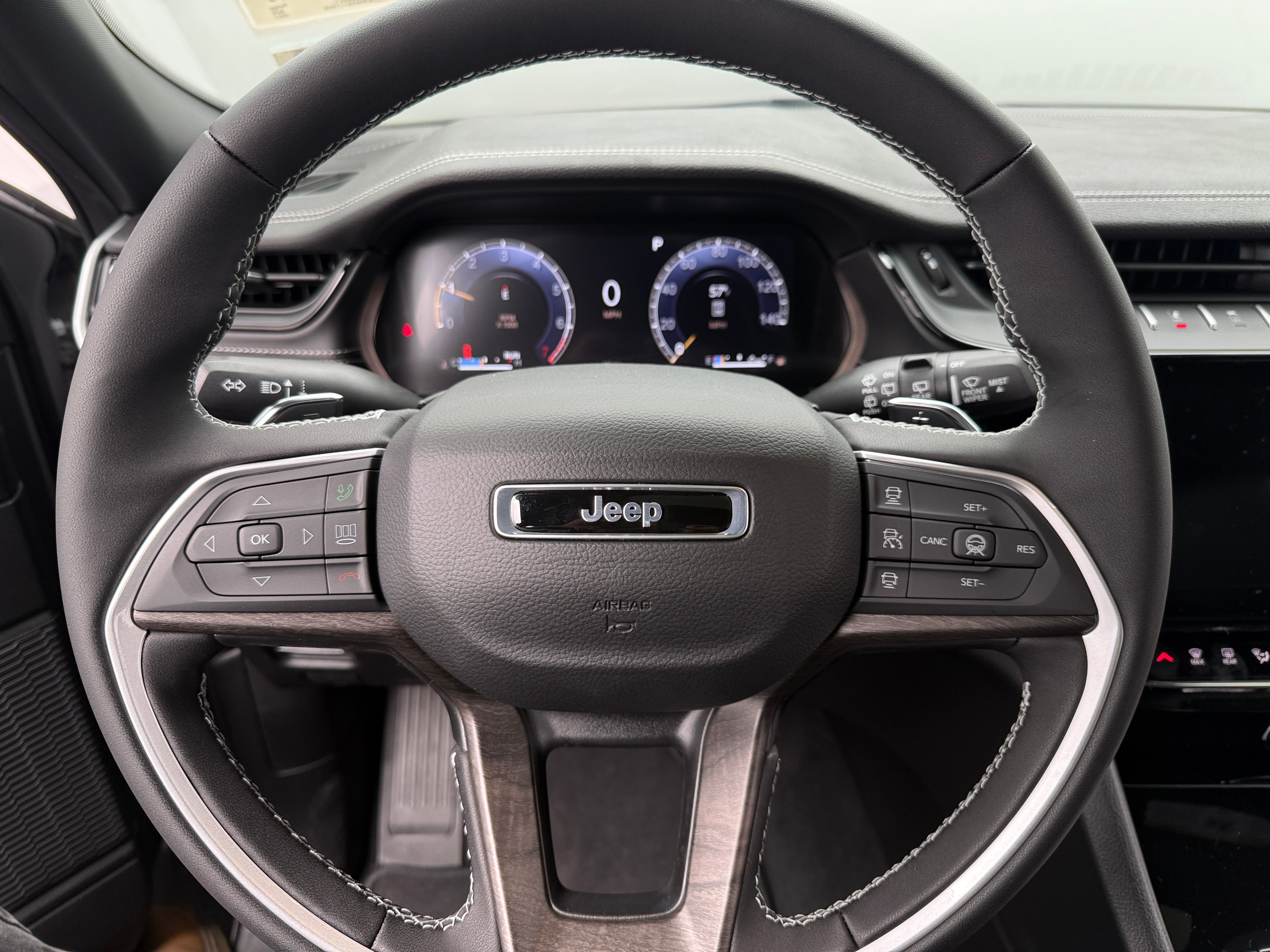 2027 Jeep Grand Cherokee L