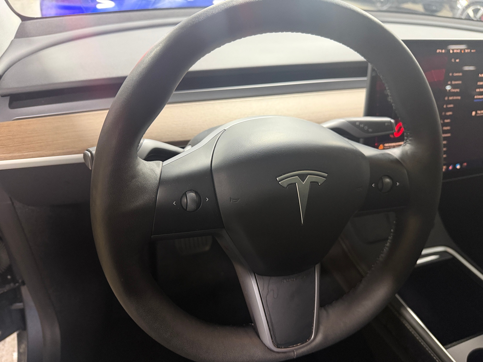 Thumbnail: 2023 Tesla Model Y - 4
