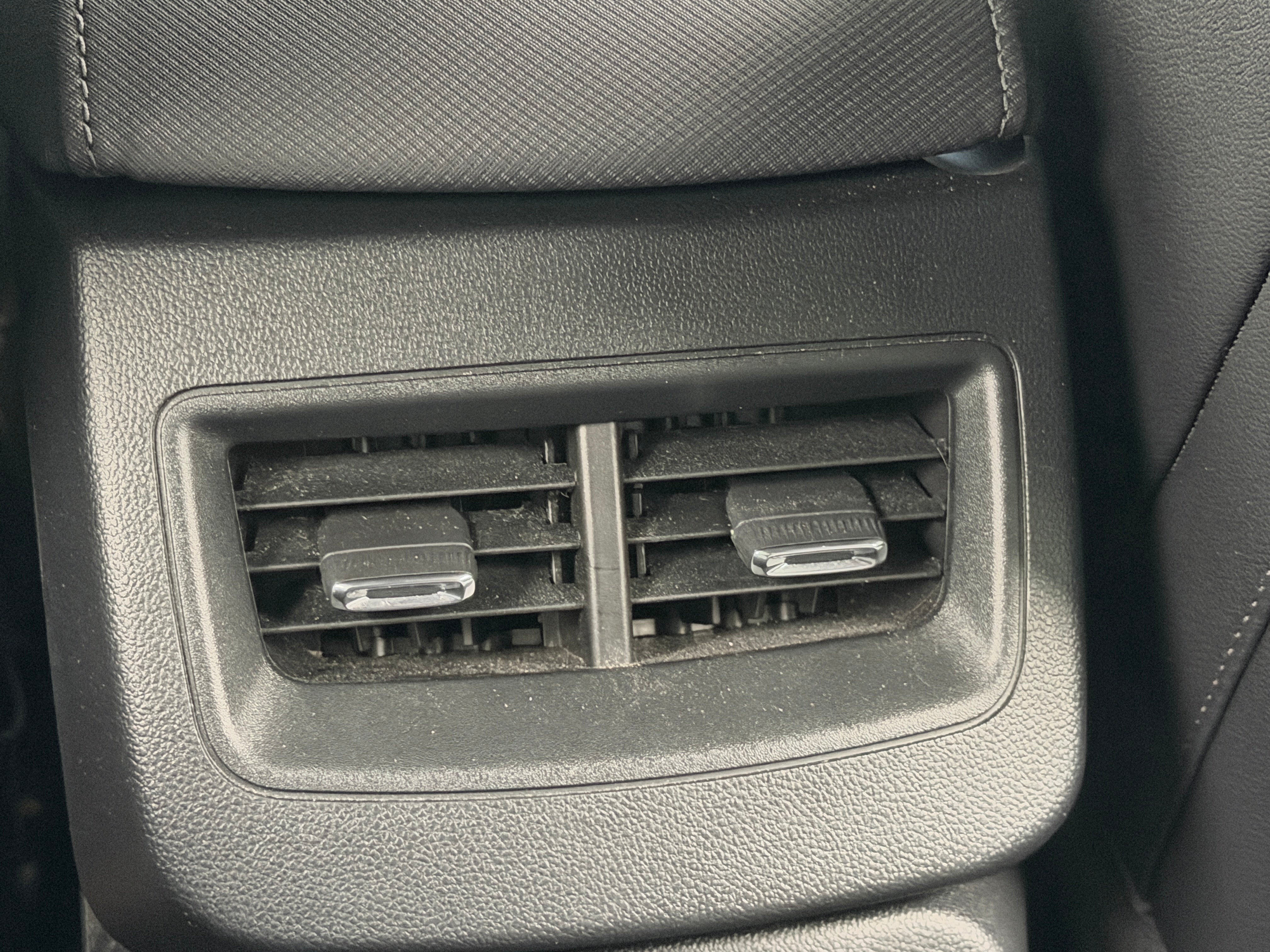 2024 Chevrolet Equinox EV LT