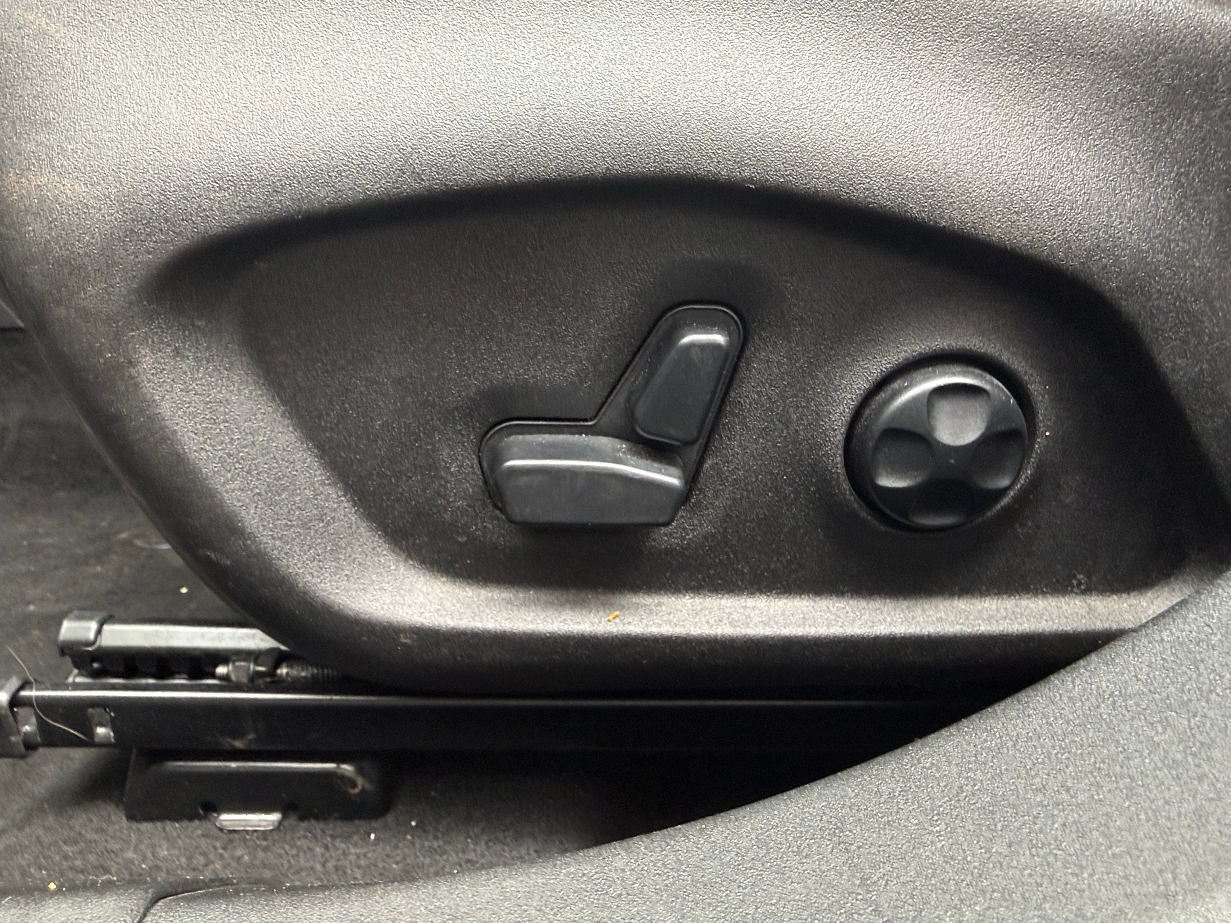 Used 2016 FIAT 500X Trekking Plus with VIN ZFBCFXET5GP485831 for sale in Pewaukee, WI