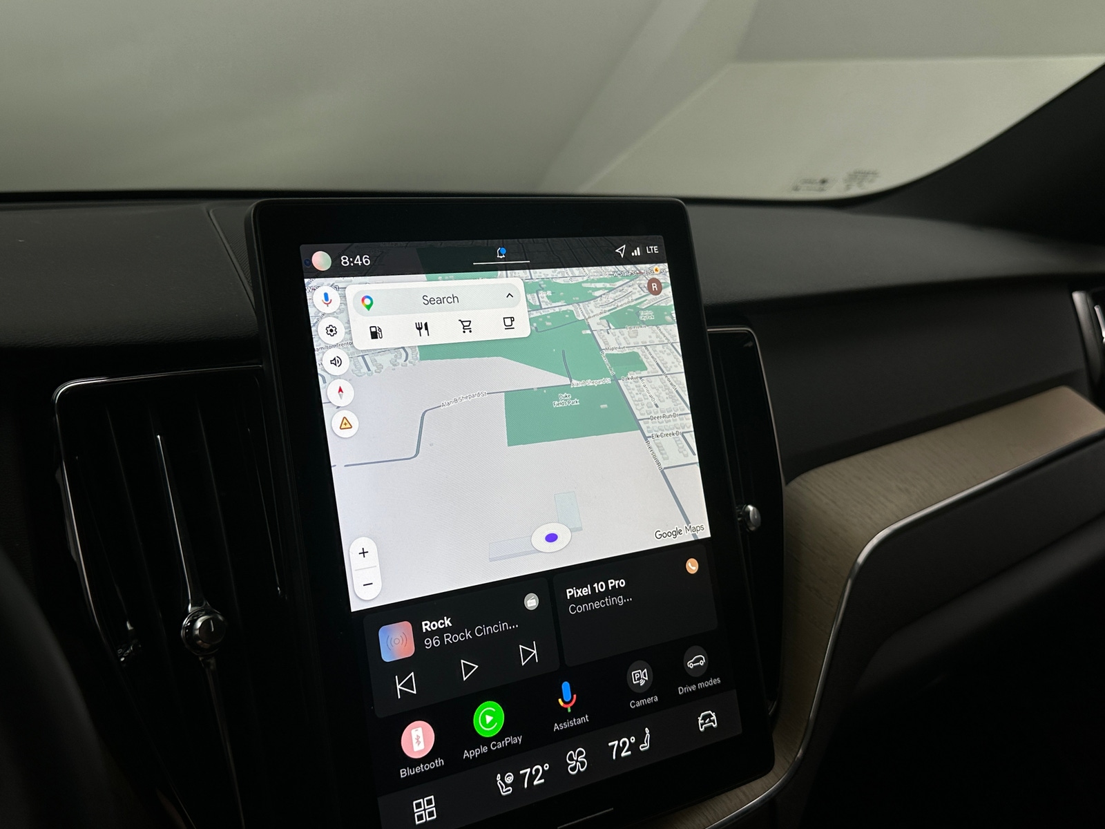Thumbnail: 2026 Volvo XC60 - 3