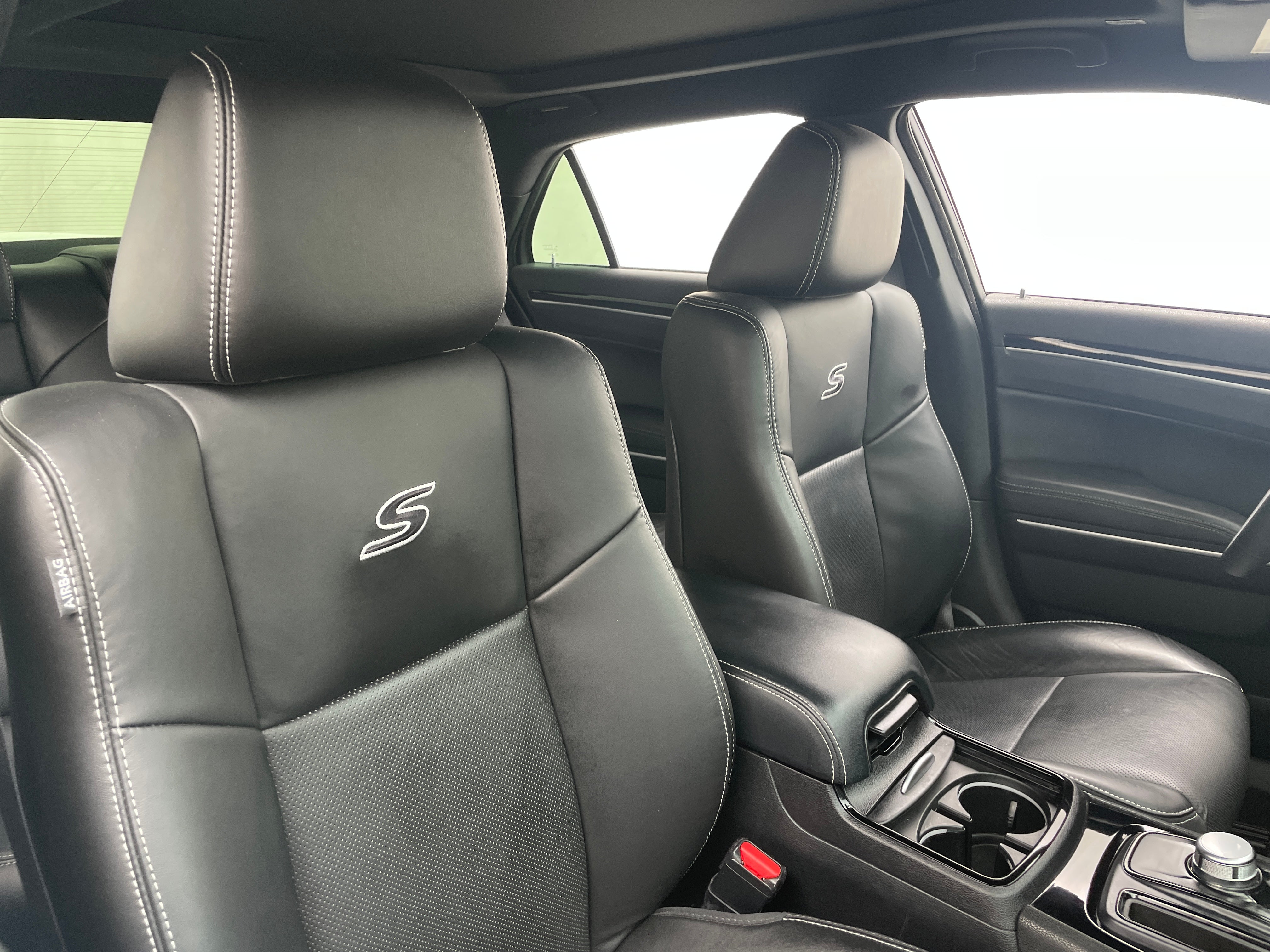 2023 Chrysler 300 S