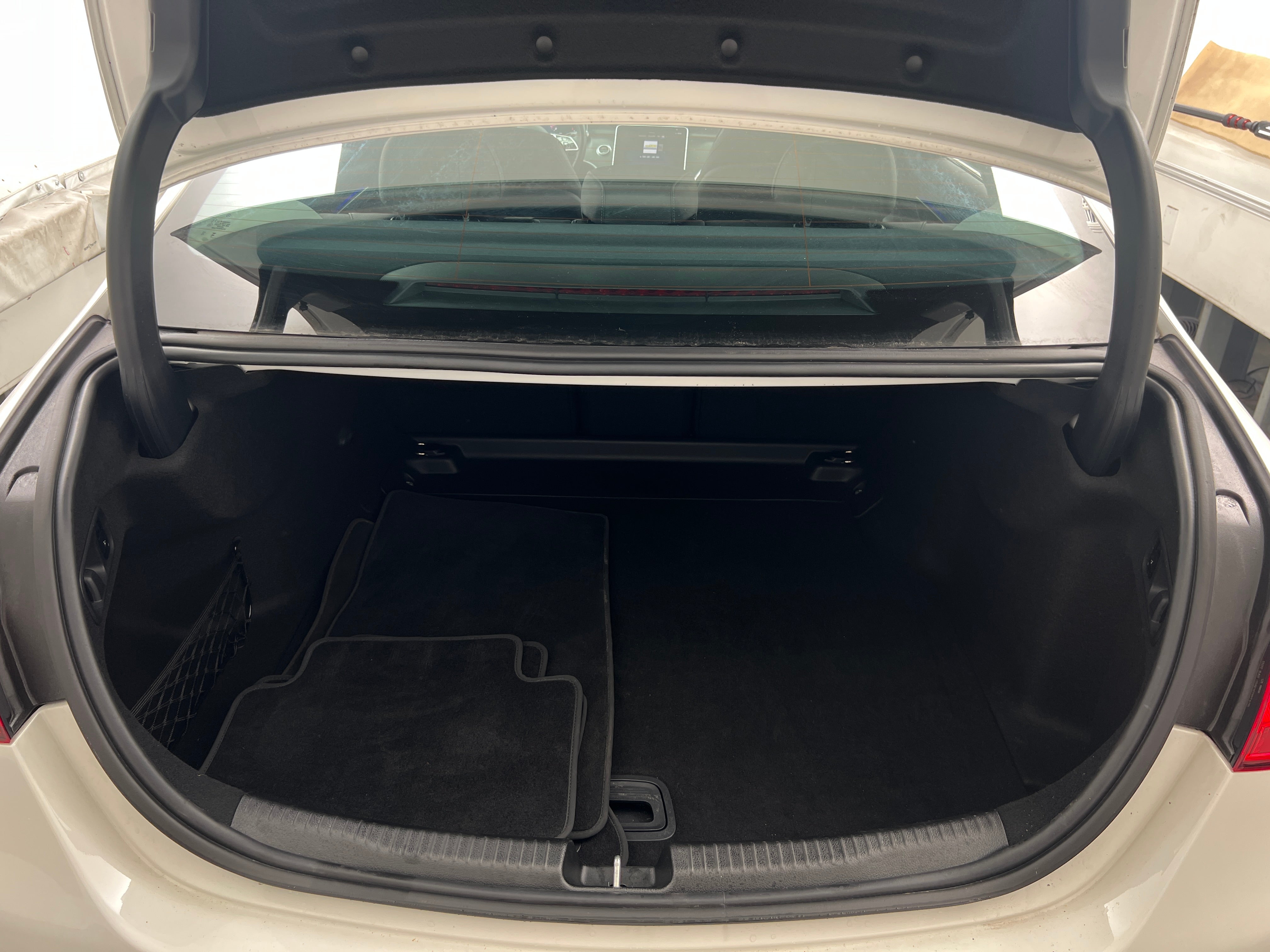 2025 Mercedes-Benz C-Class Sedan C 300