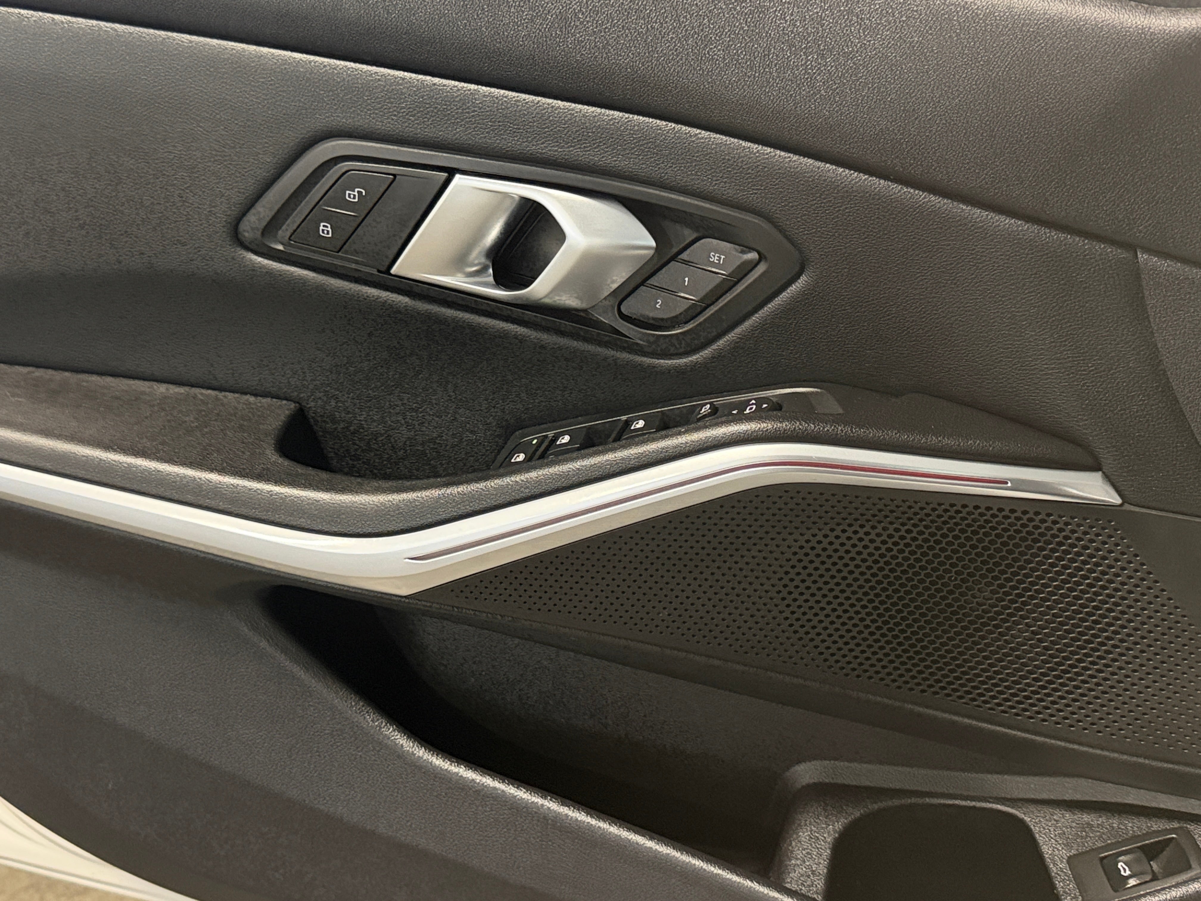 2024 BMW 3 Series 330i