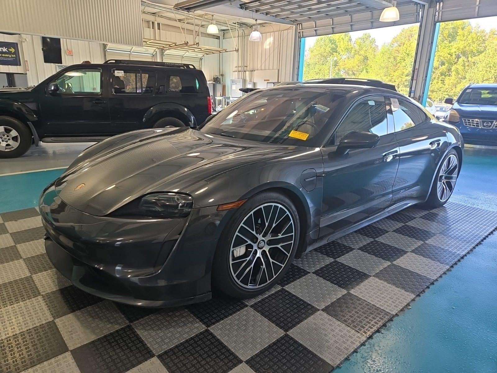 2020 Porsche Taycan Turbo