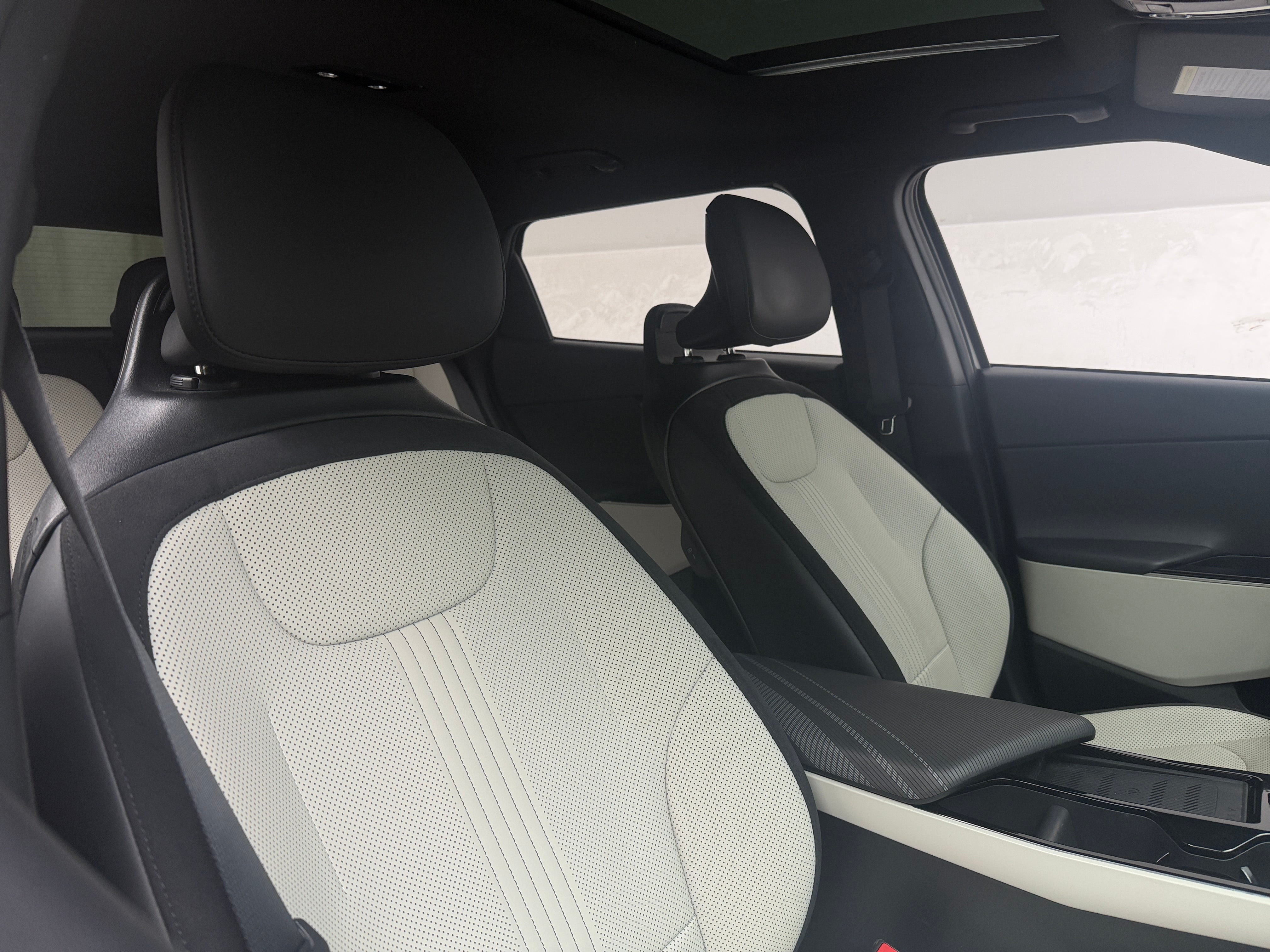 Used 2024 Kia EV6 GT-Line with VIN KNDC4DLCXR5183924 for sale in Auburn, WA
