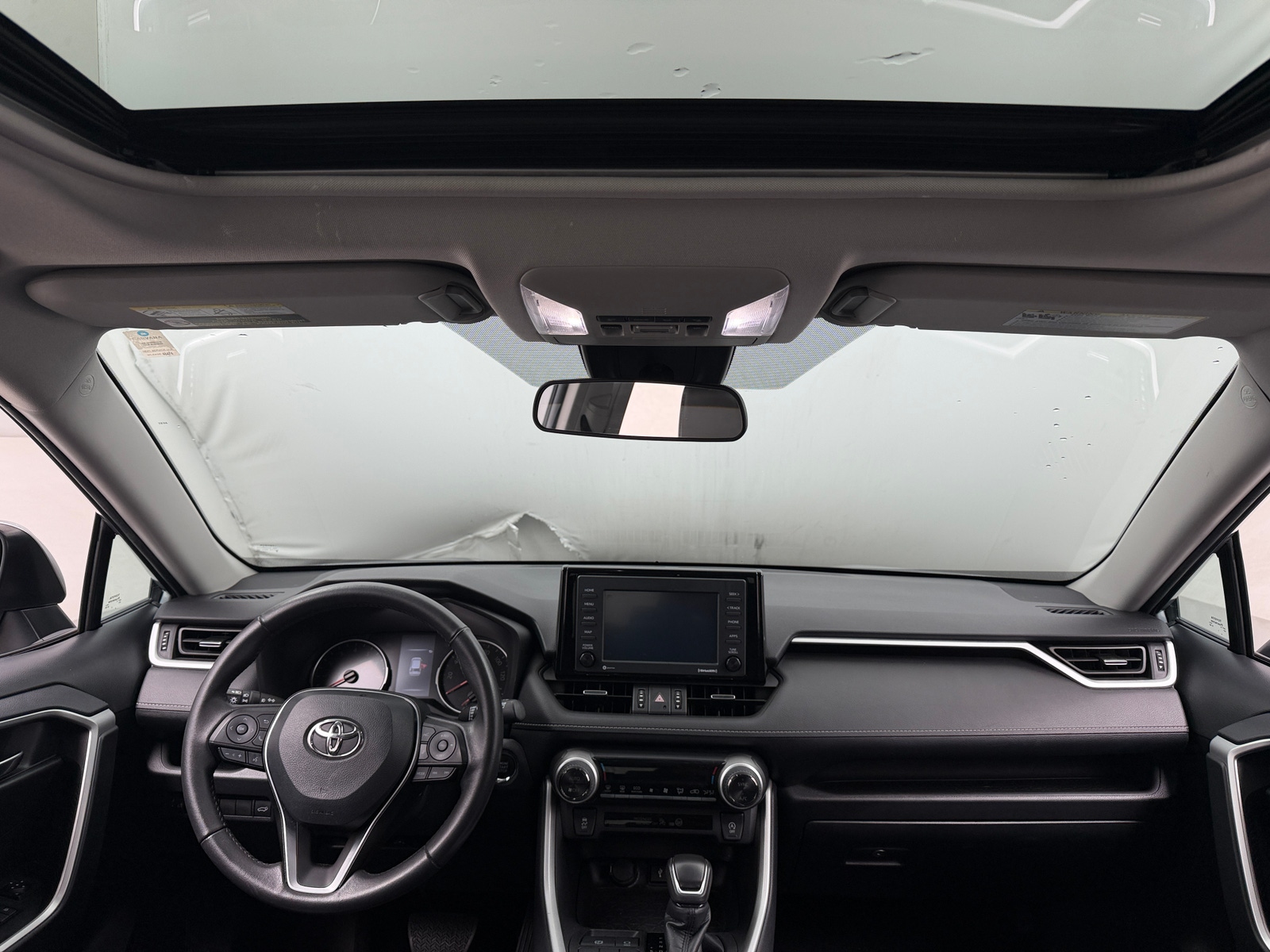 Thumbnail: 2022 Toyota RAV4 - 2