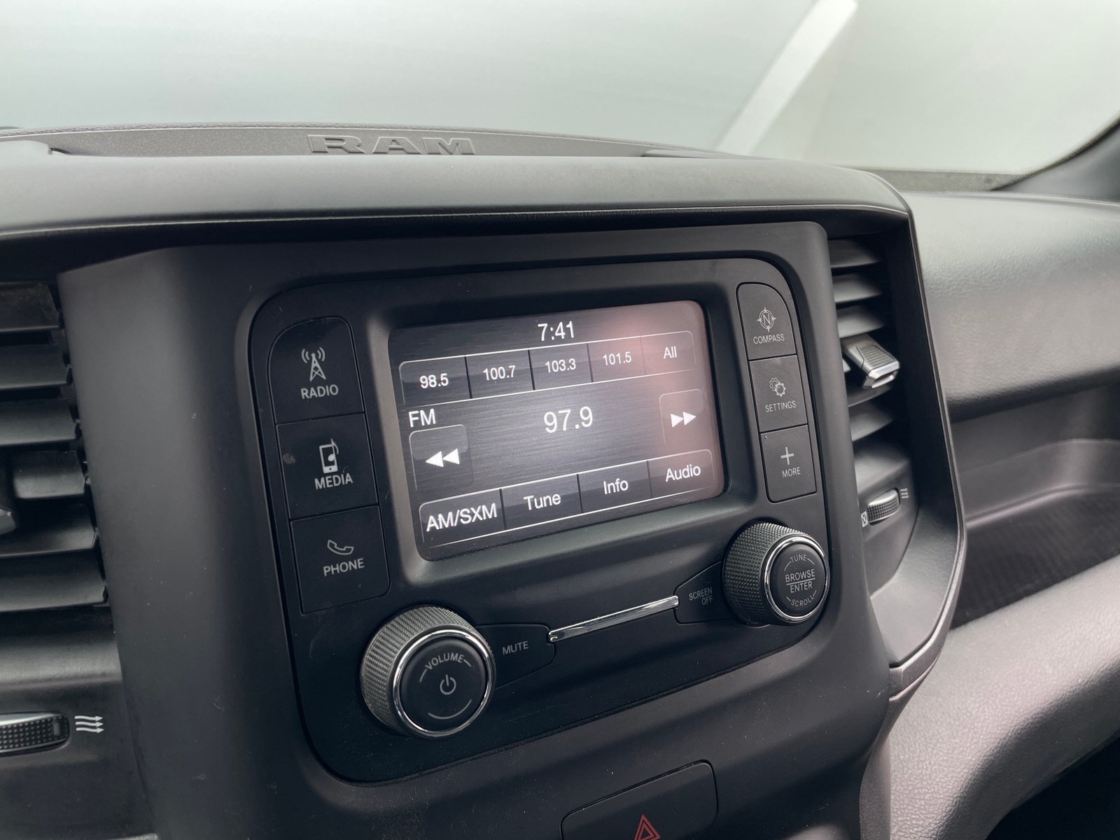 Thumbnail: 2022 RAM 1500 - 4