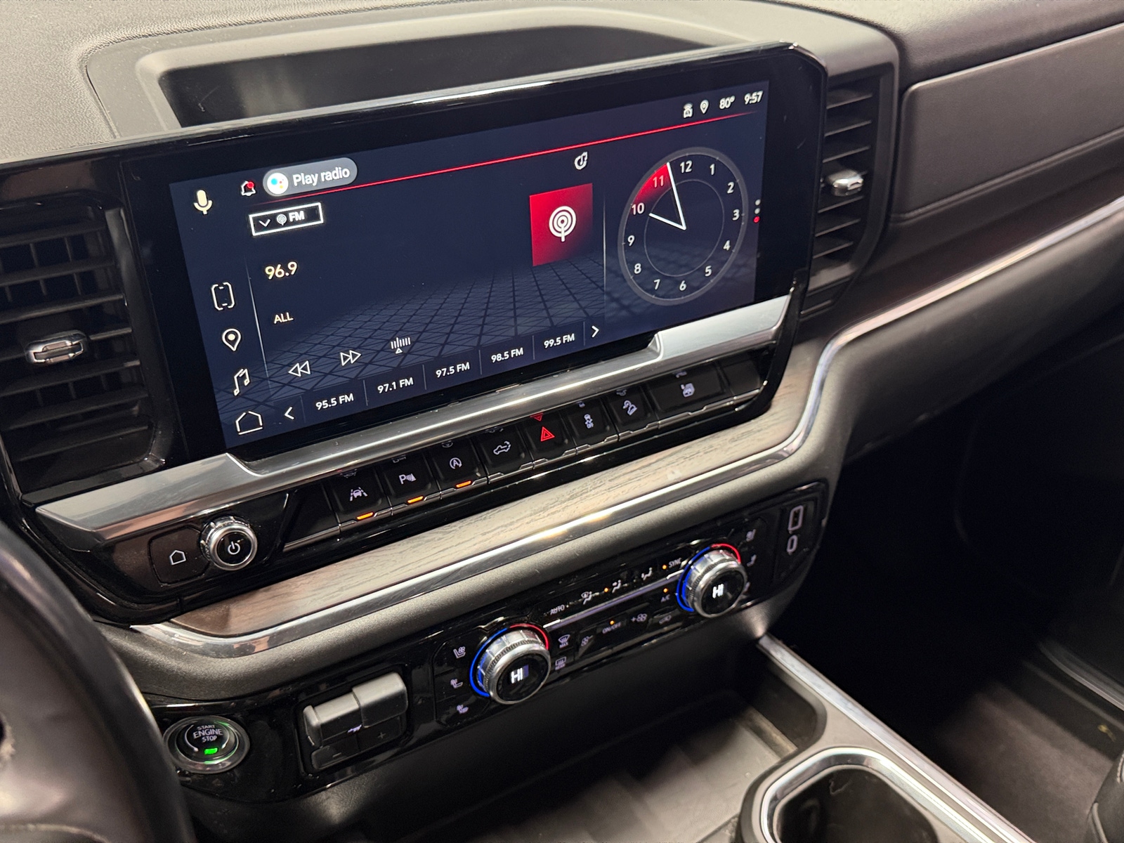 Thumbnail: 2023 GMC Sierra 1500 - 3