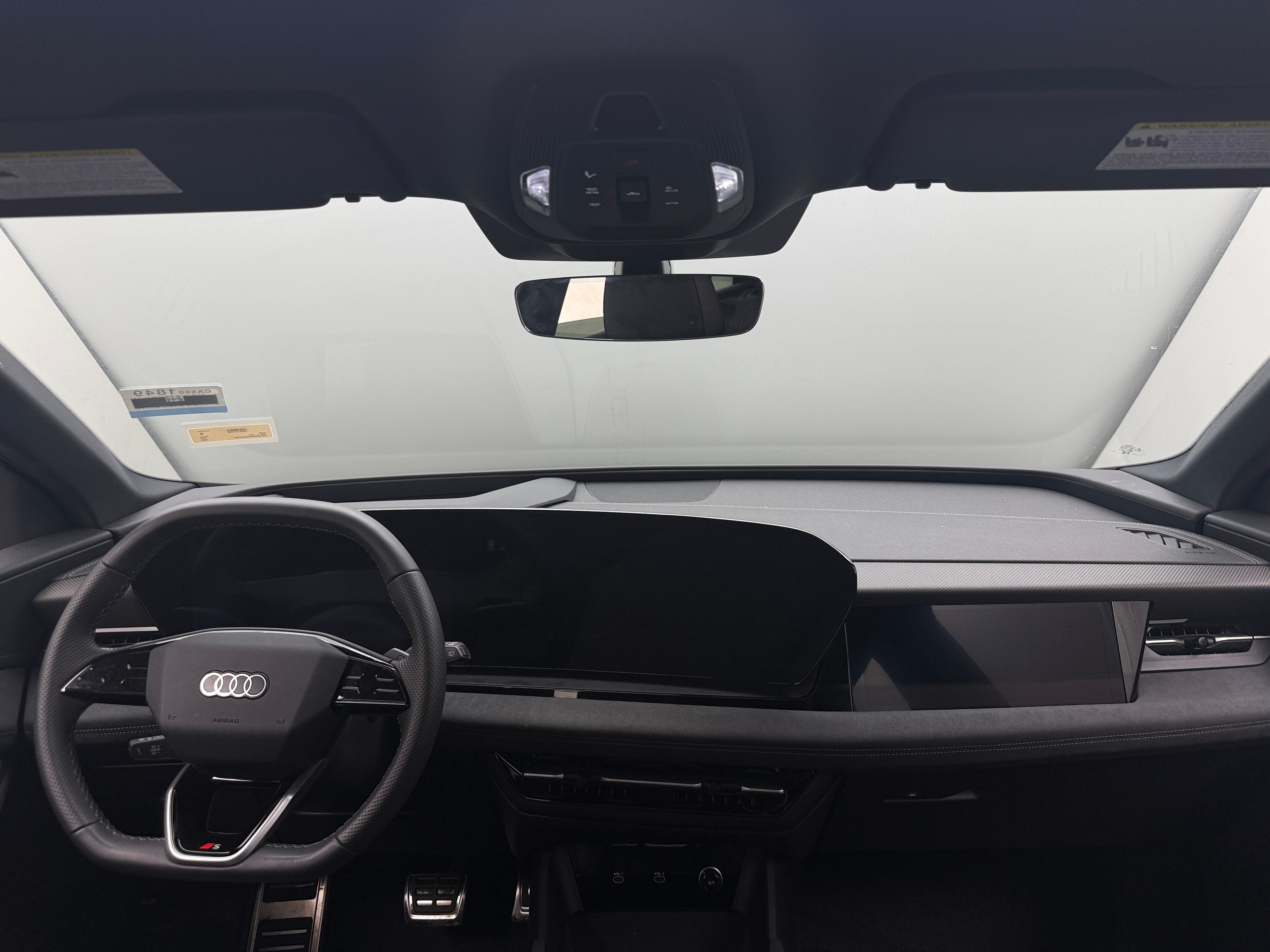 Used 2025 Audi SQ6 e-tron Prestige with VIN WA135BGF5SA037301 for sale in Auburn, WA