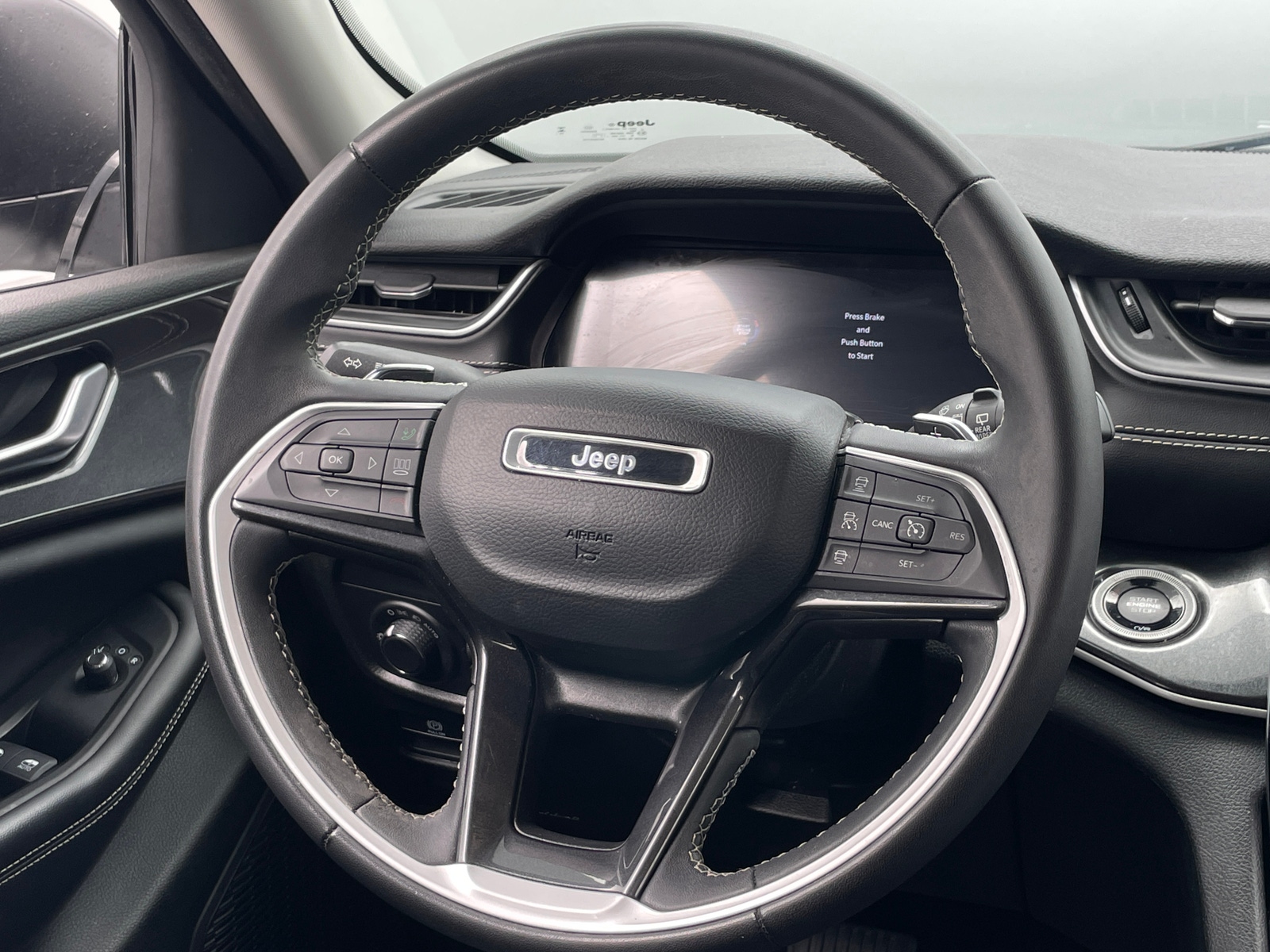 Thumbnail: 2023 Jeep Grand Cherokee - 5