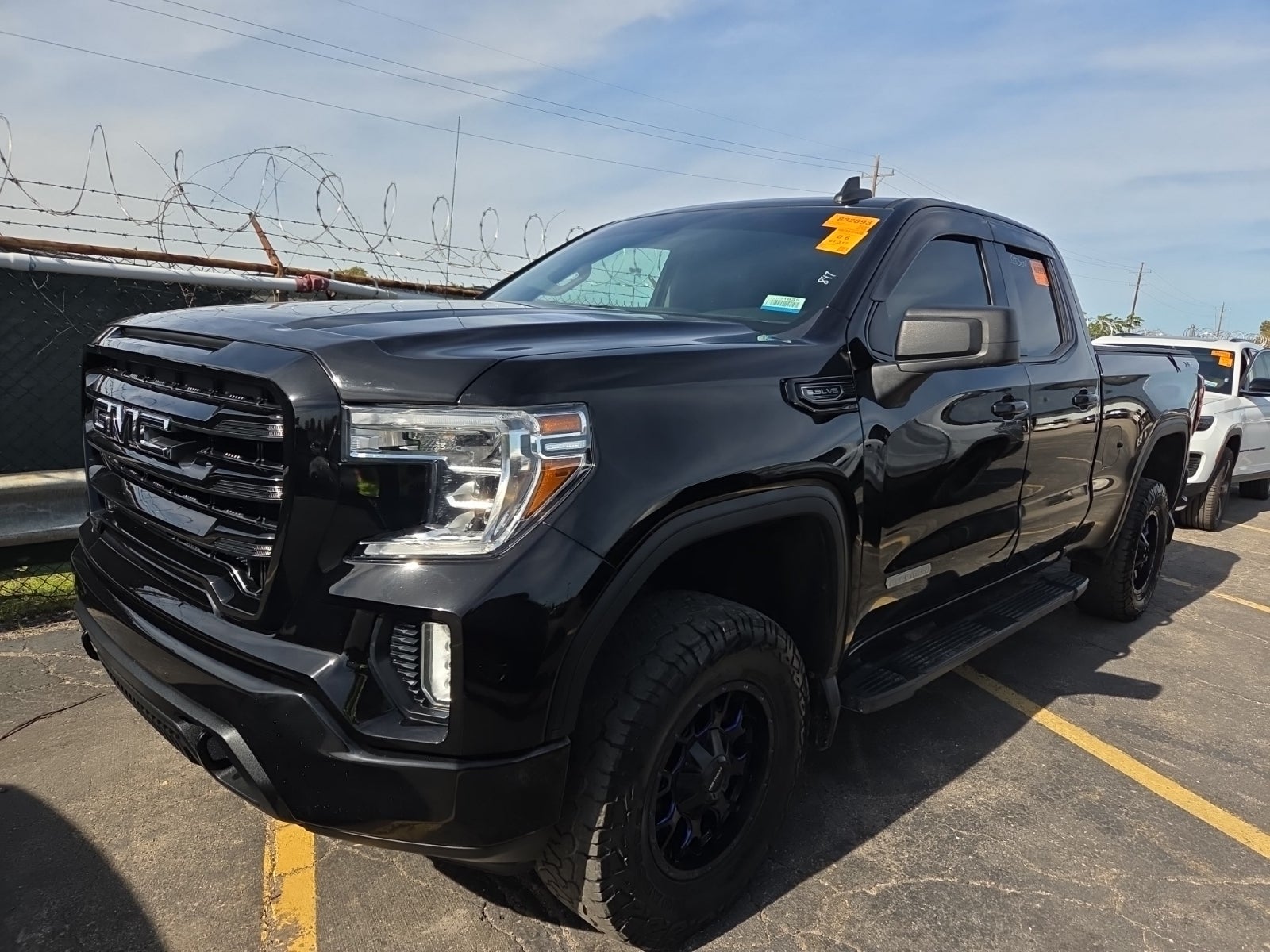 2021 GMC Sierra 1500 4WD Double Cab 147" Elevation