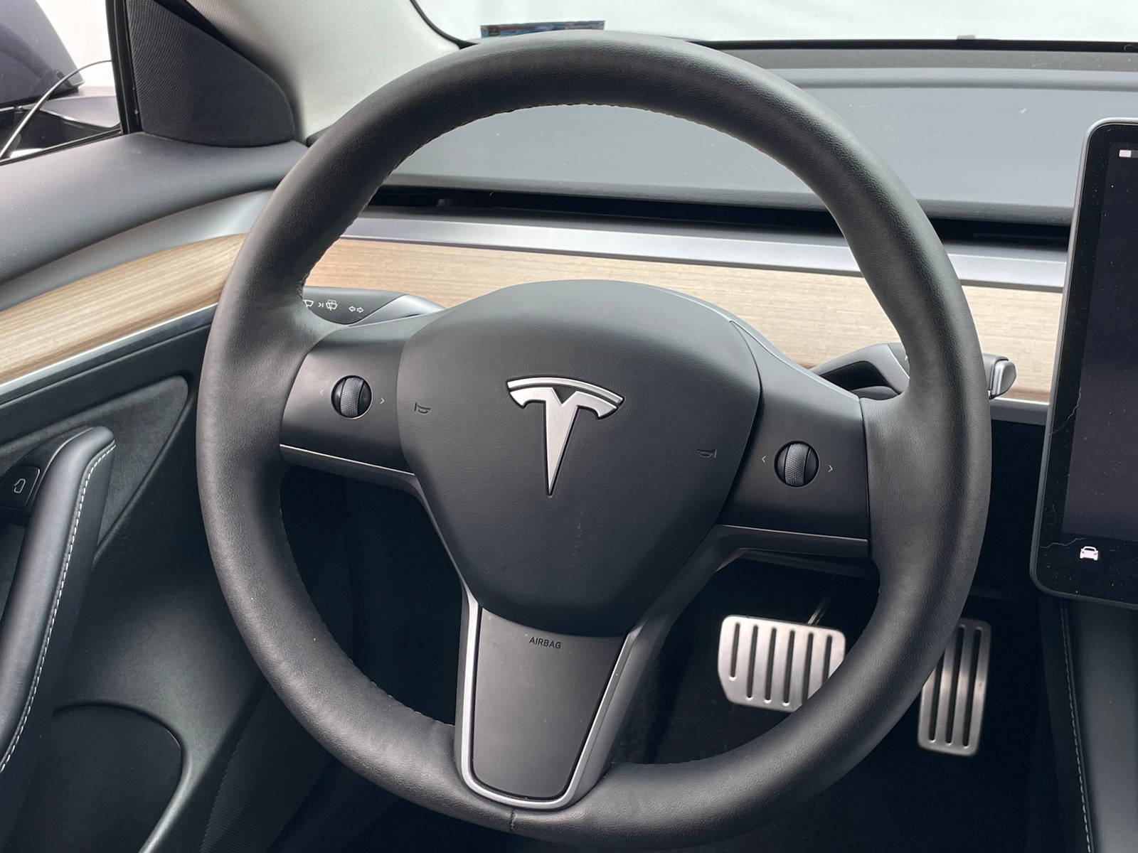 Thumbnail: 2023 Tesla Model 3 - 4
