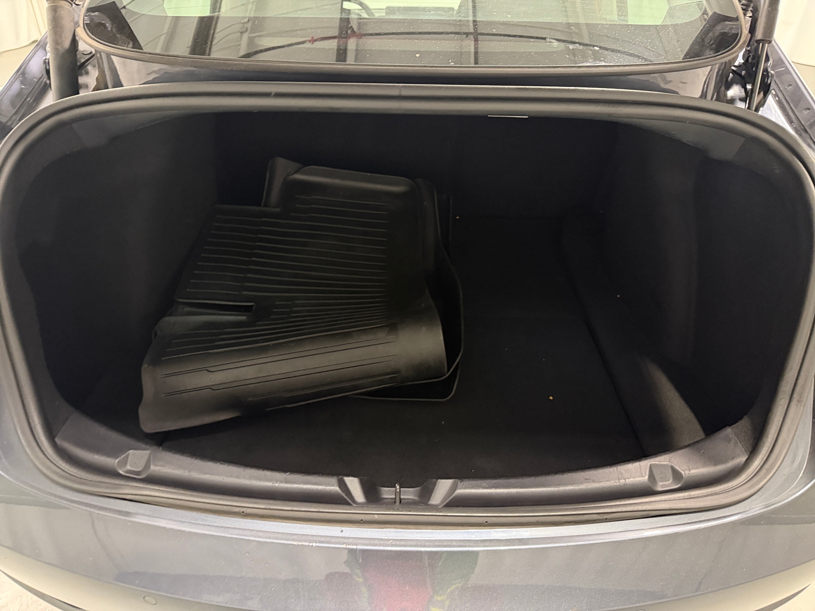 Thumbnail: 2022 Tesla Model 3 - 5