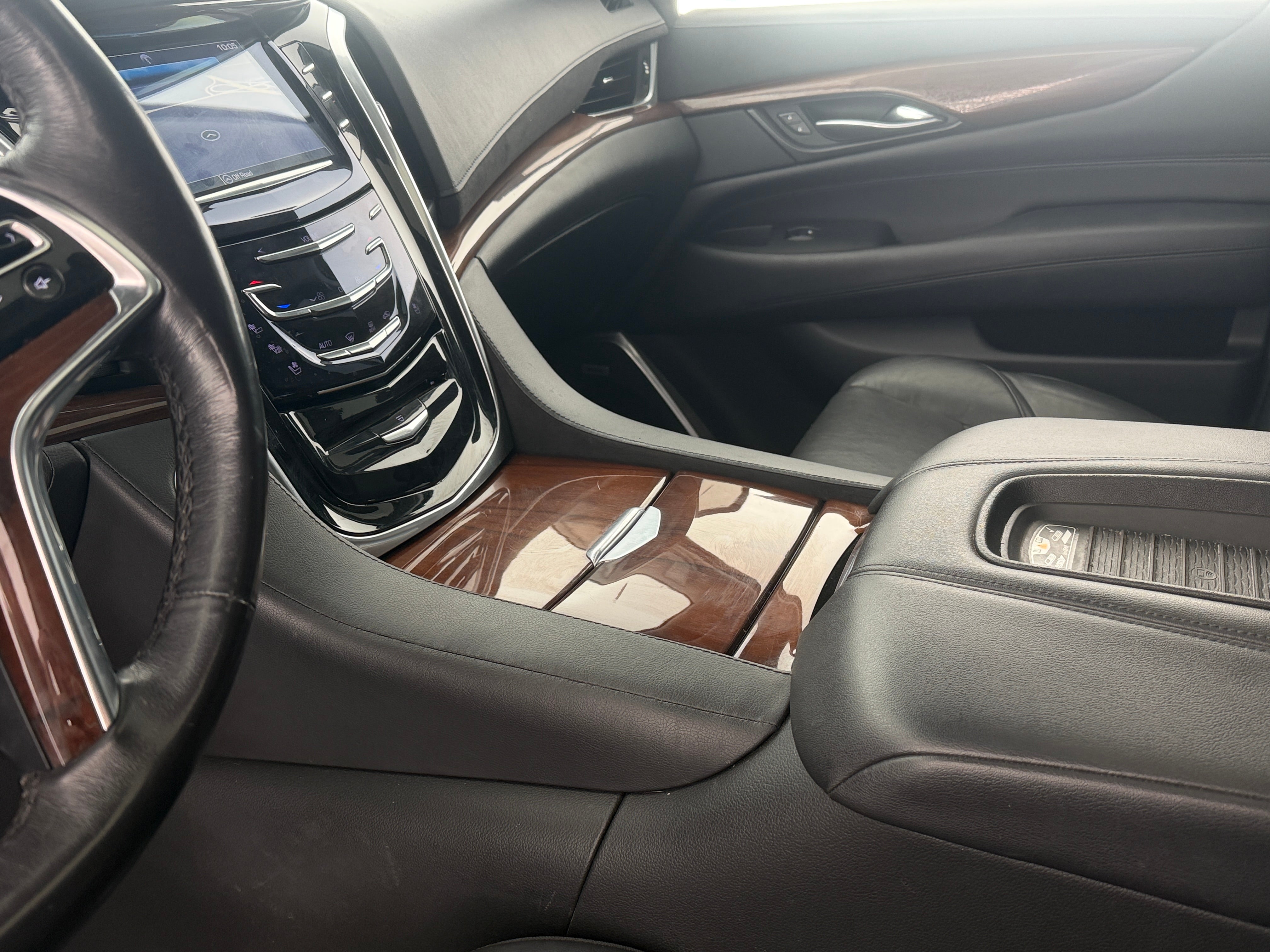 2020 Cadillac Escalade ESV Luxury