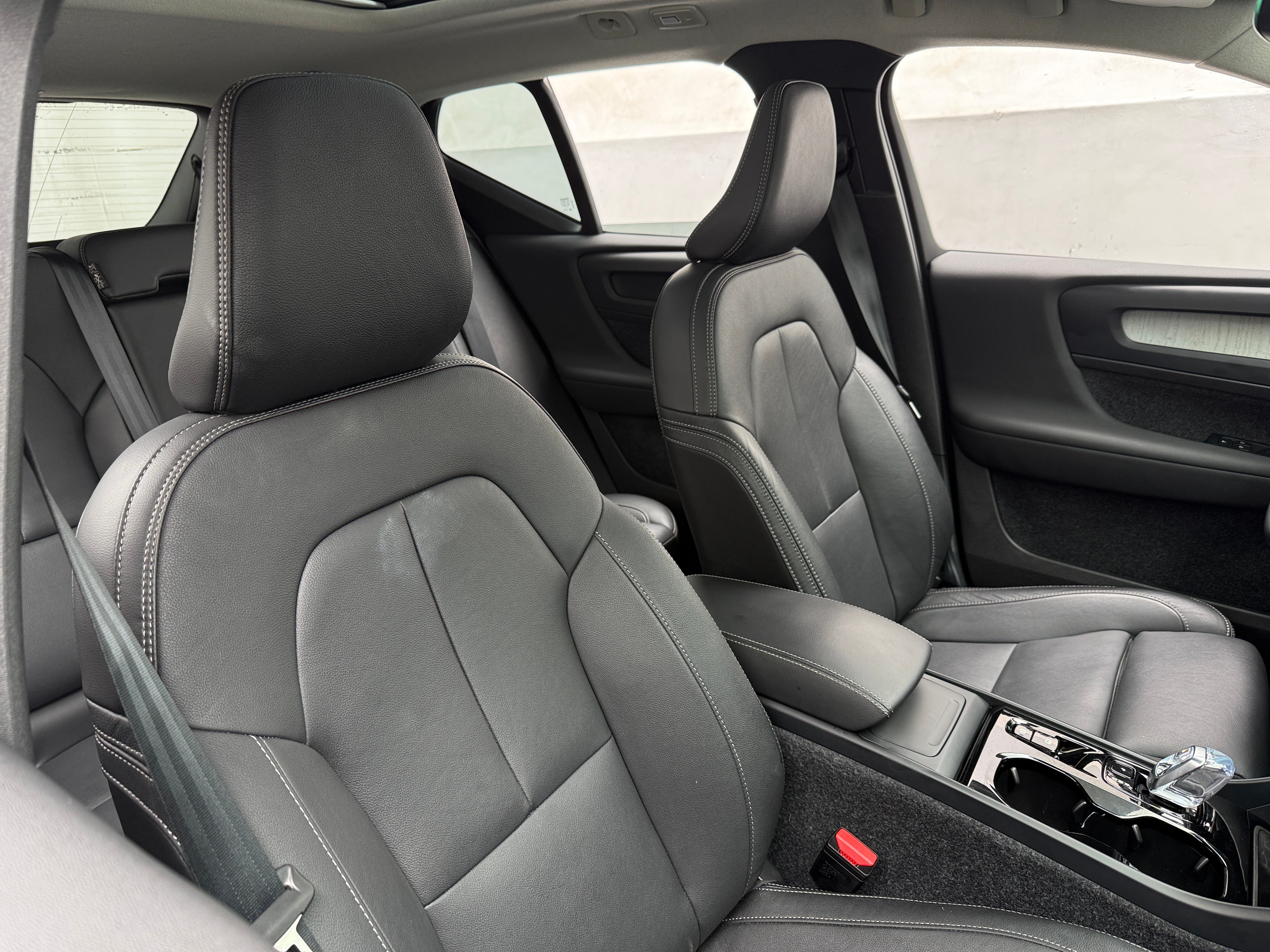 2026 Volvo XC40 Plus