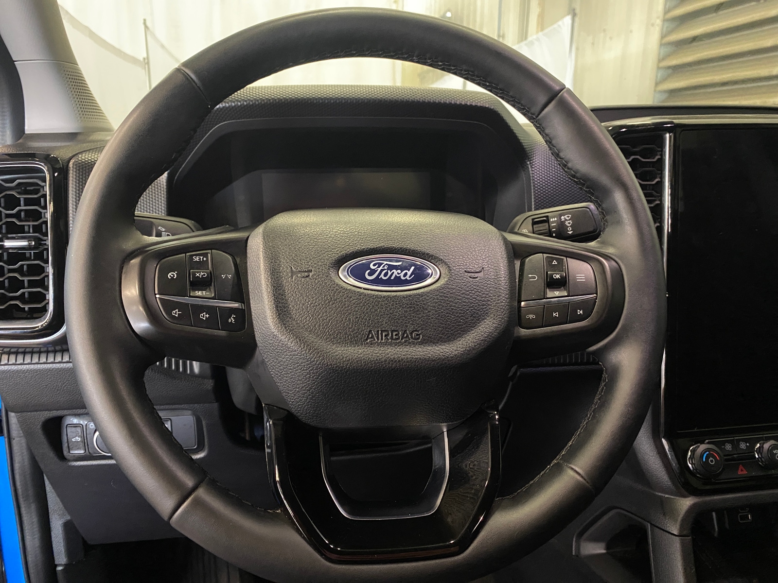 Thumbnail: 2025 Ford Ranger - 5