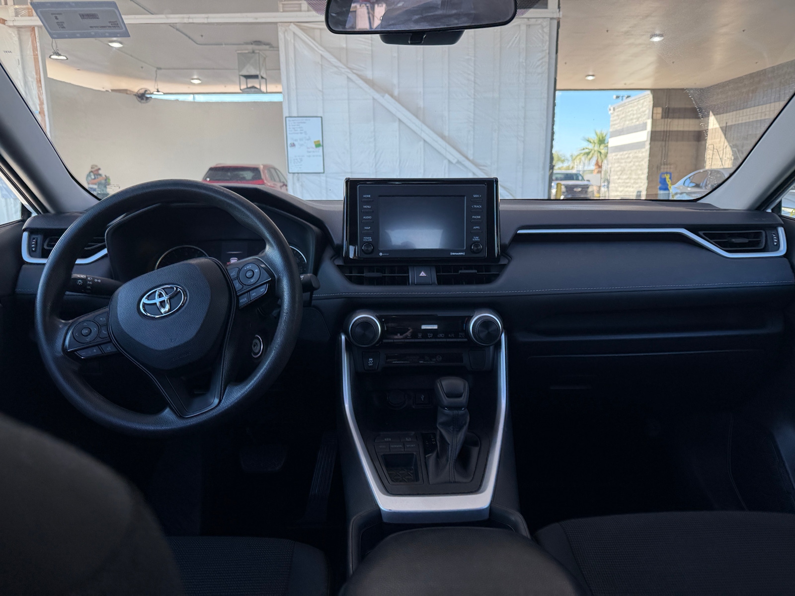 Thumbnail: 2021 Toyota RAV4 - 3