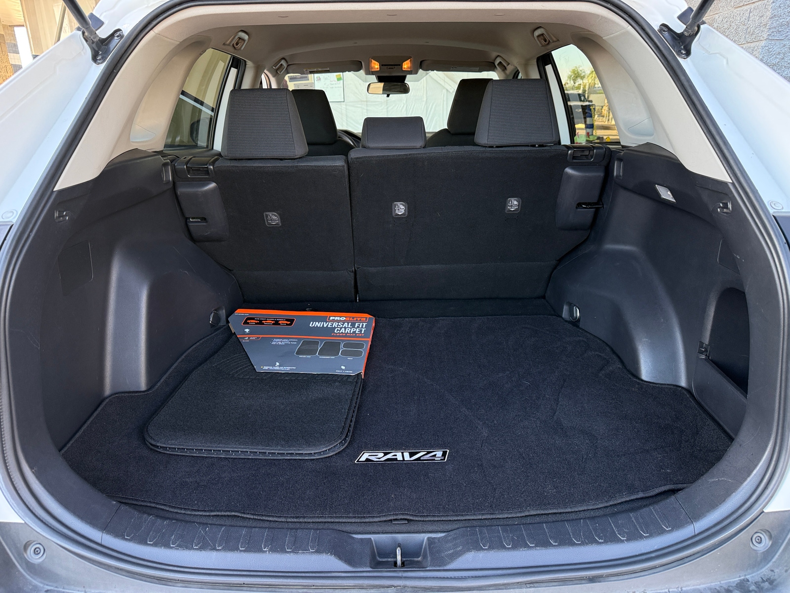 Thumbnail: 2021 Toyota RAV4 - 7