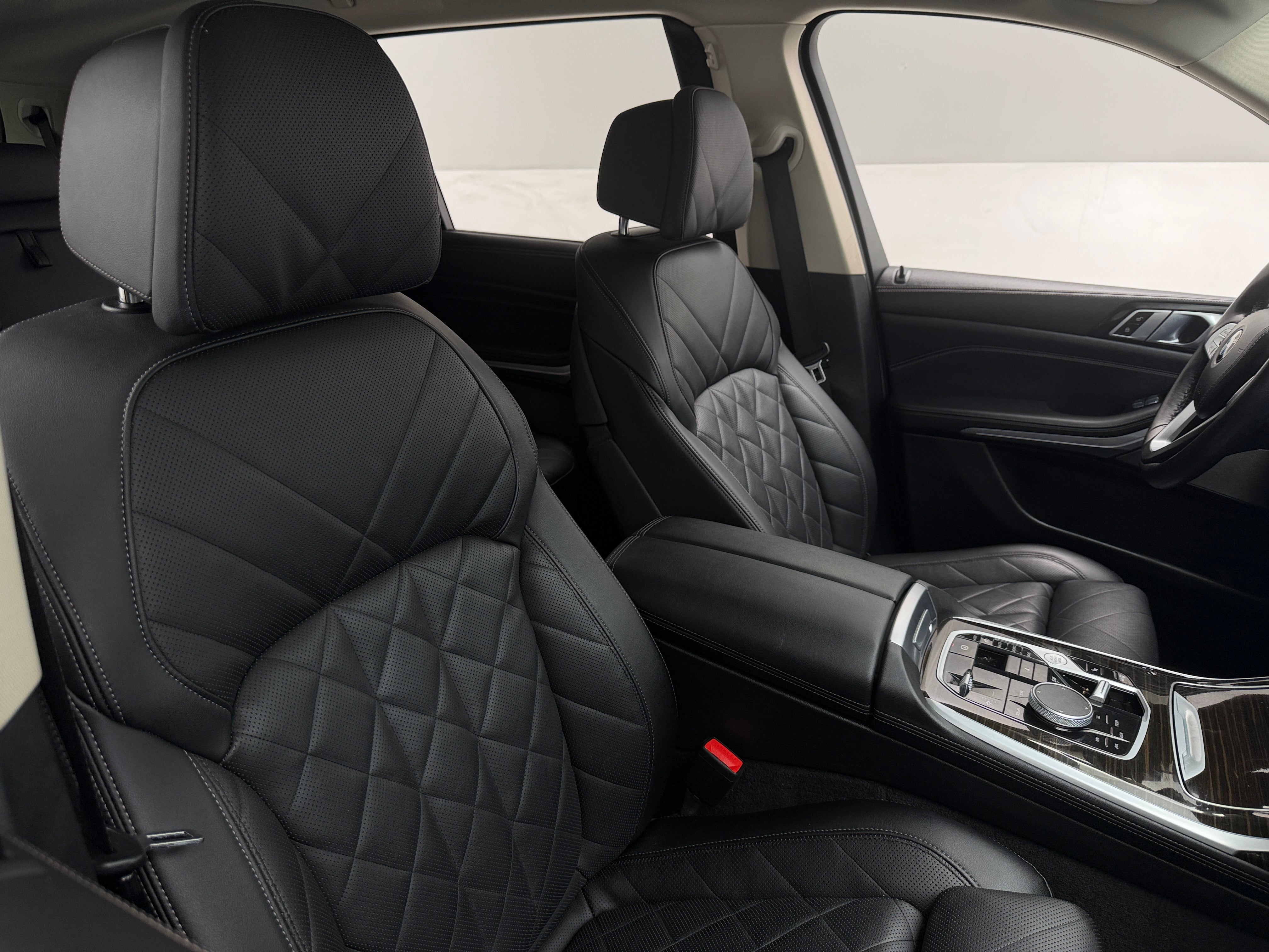 2024 BMW X7