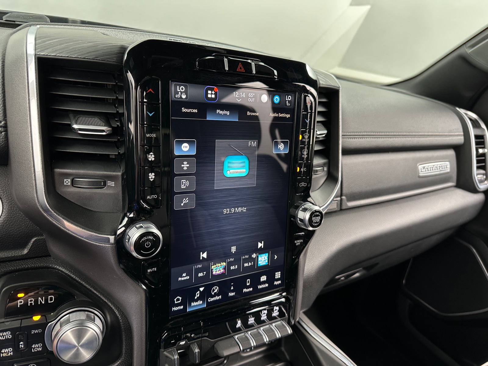 Thumbnail: 2023 RAM 1500 - 3