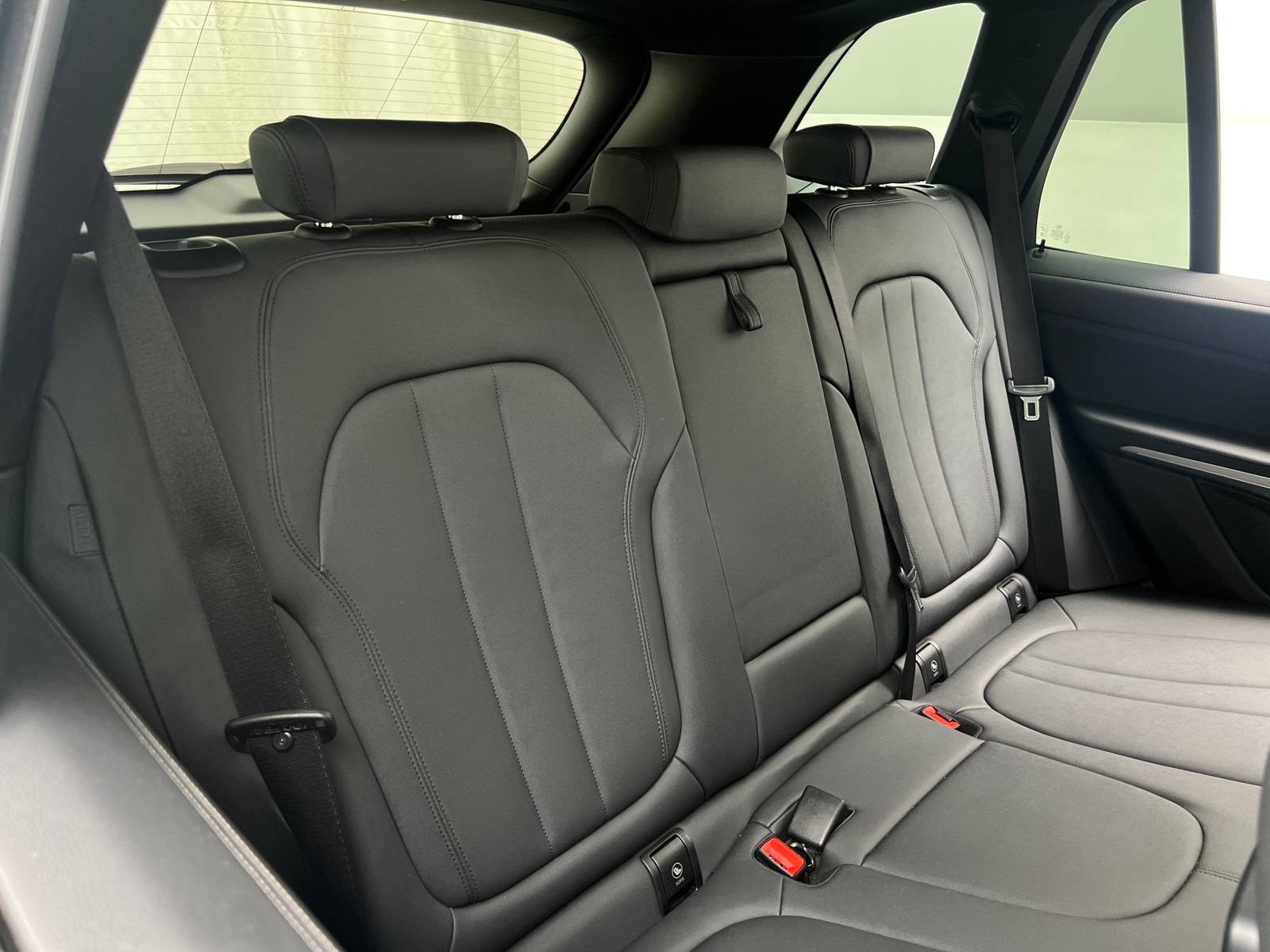 Thumbnail: 2020 BMW X5 - 5