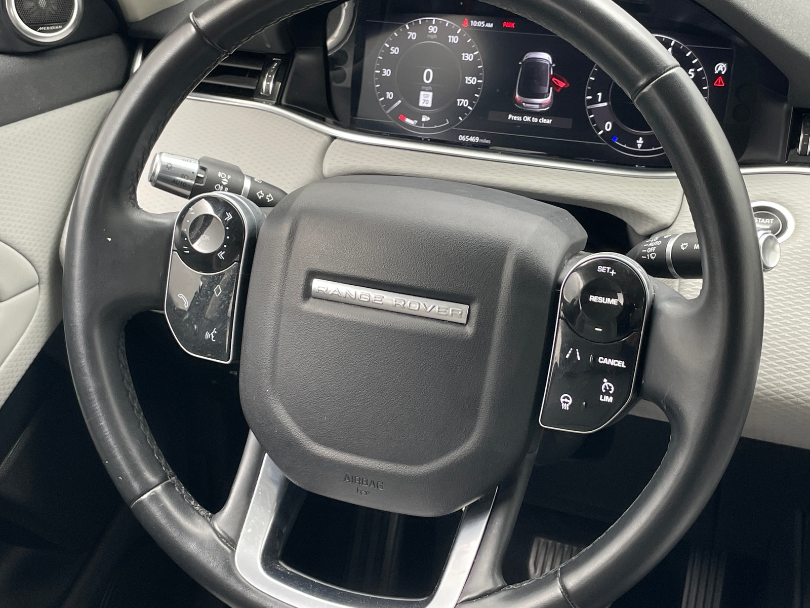 Thumbnail: 2020 Land Rover Range Rover Evoque - 5