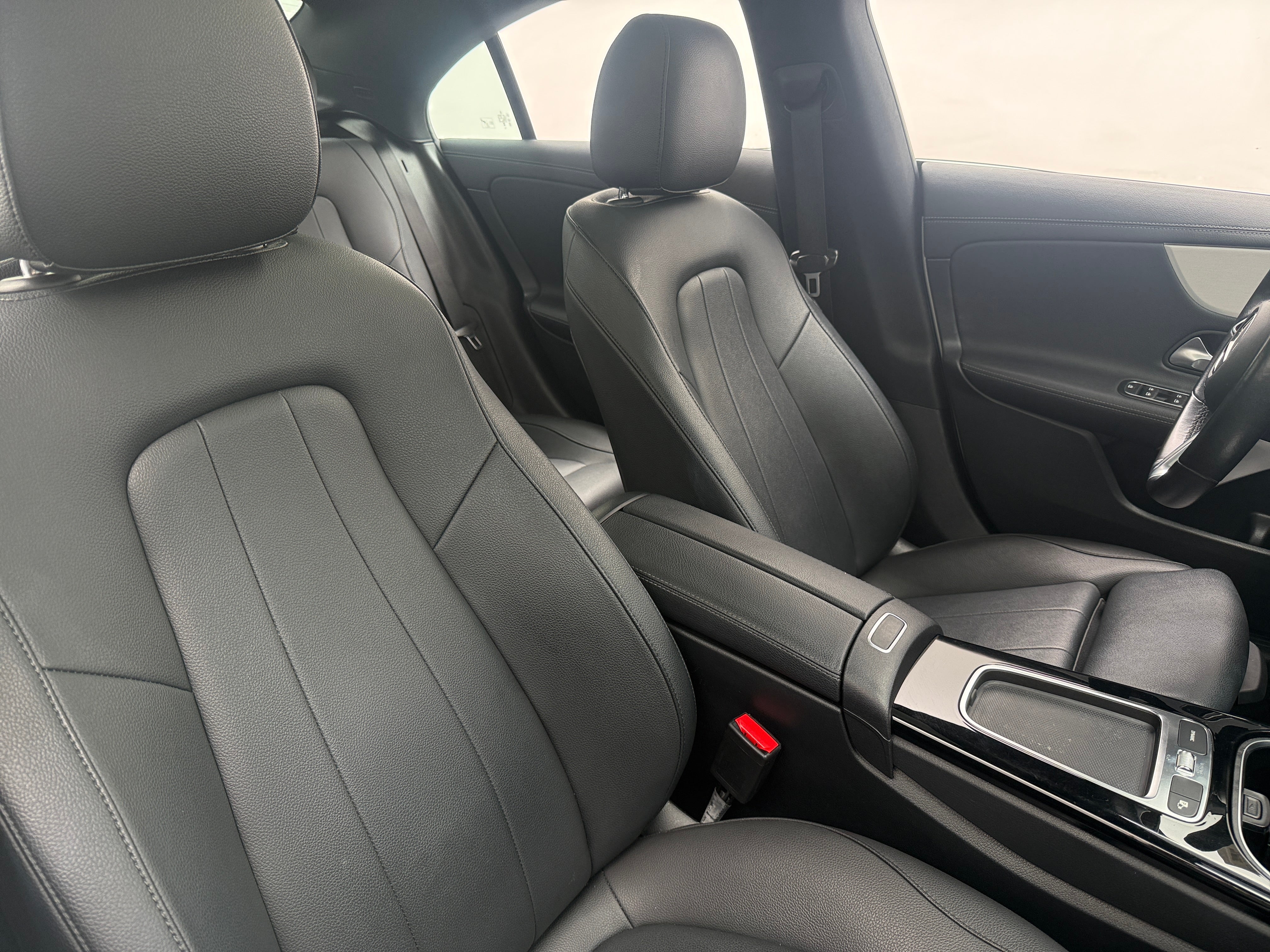 2025 Mercedes-Benz CLA