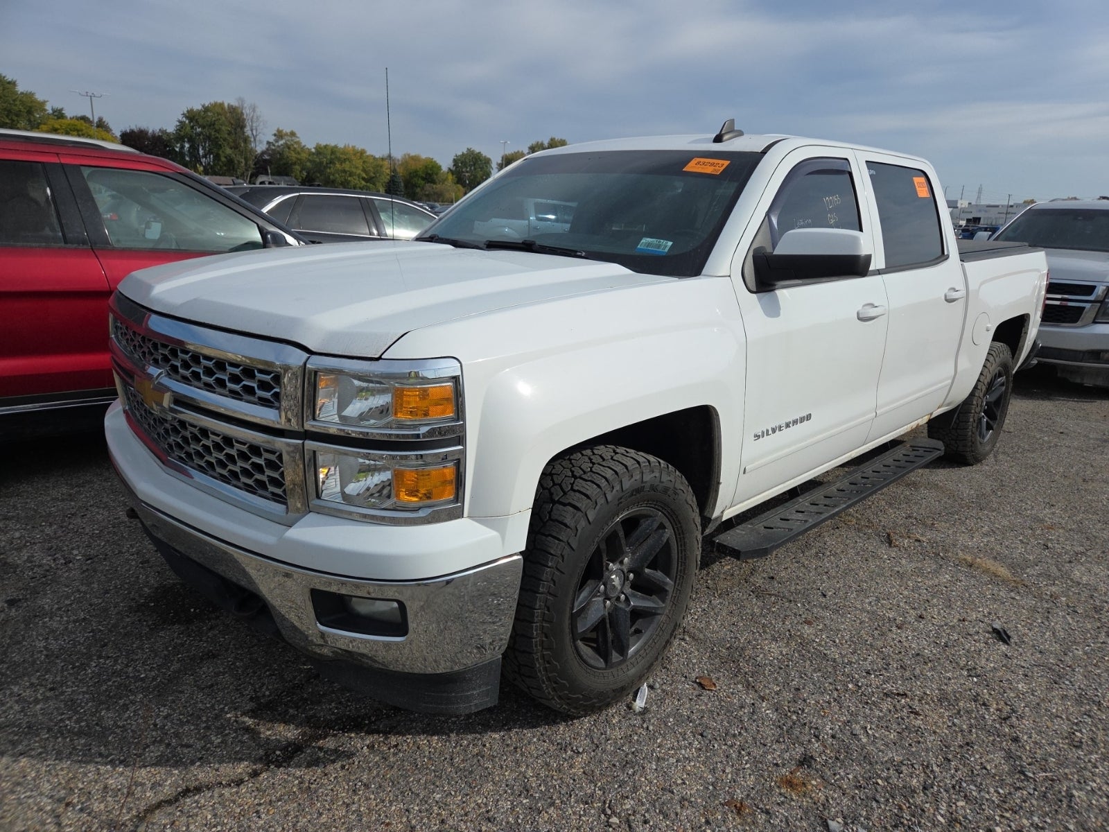 2015 Chevrolet Silverado 1500 4WD Crew Cab 143.5" LT W/1lt