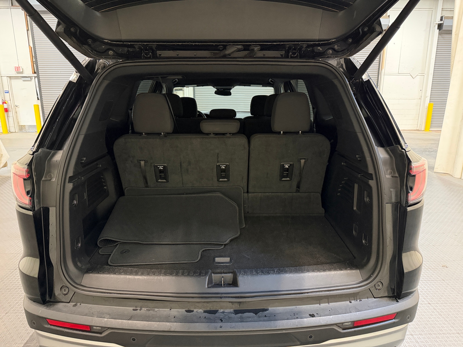 Thumbnail: 2025 GMC Acadia - 7