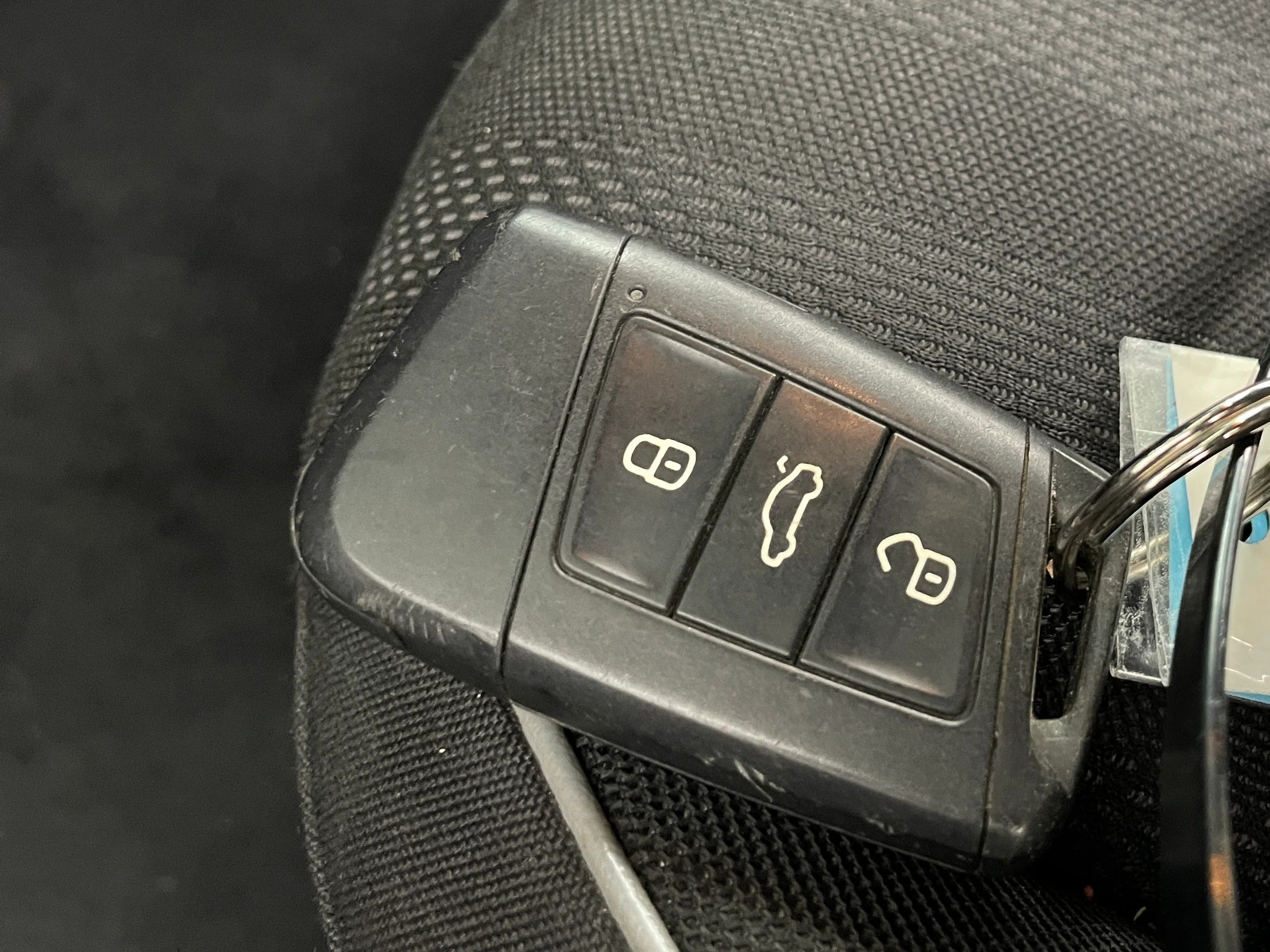 3VW5T7BU7KM182508
