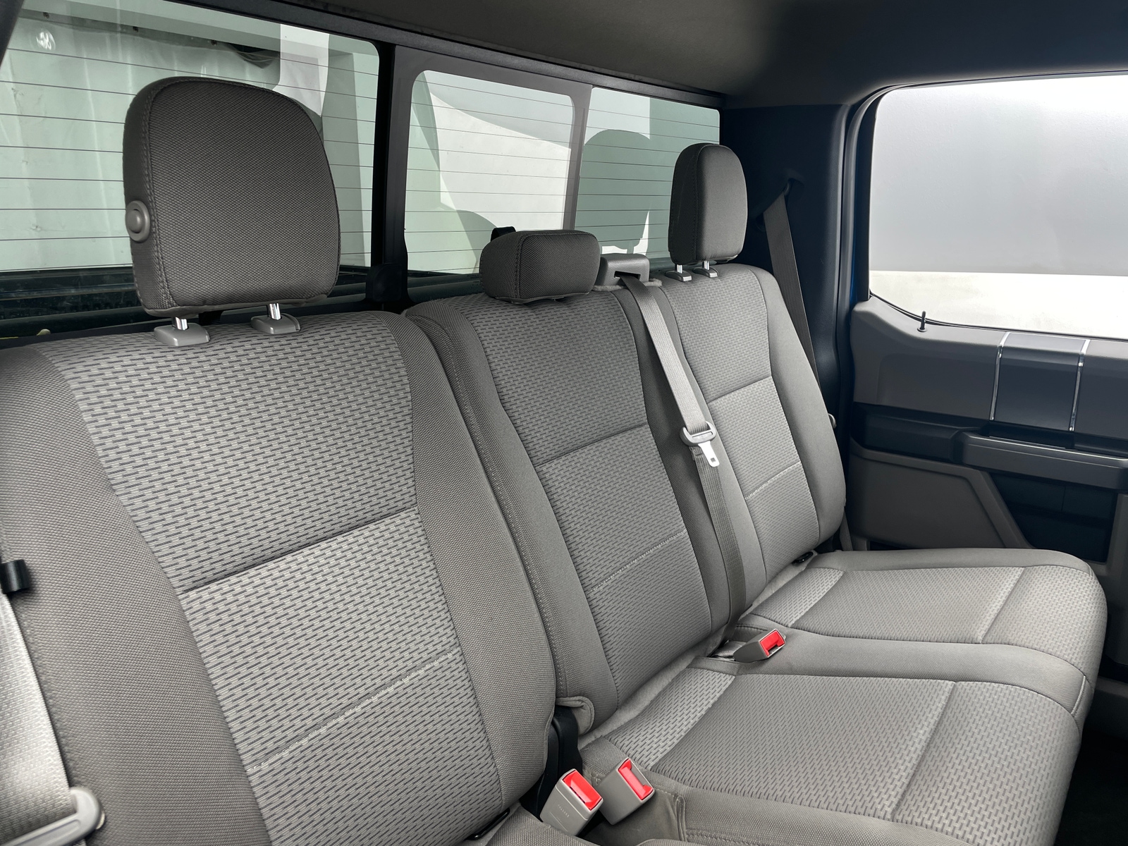 Thumbnail: 2019 Ford Econoline - 6