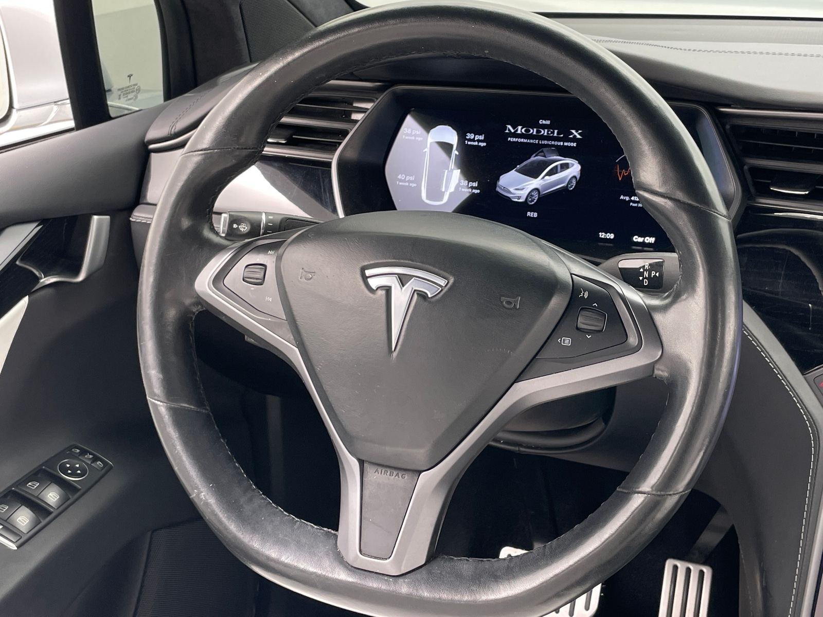 Thumbnail: 2020 Tesla Model X - 4