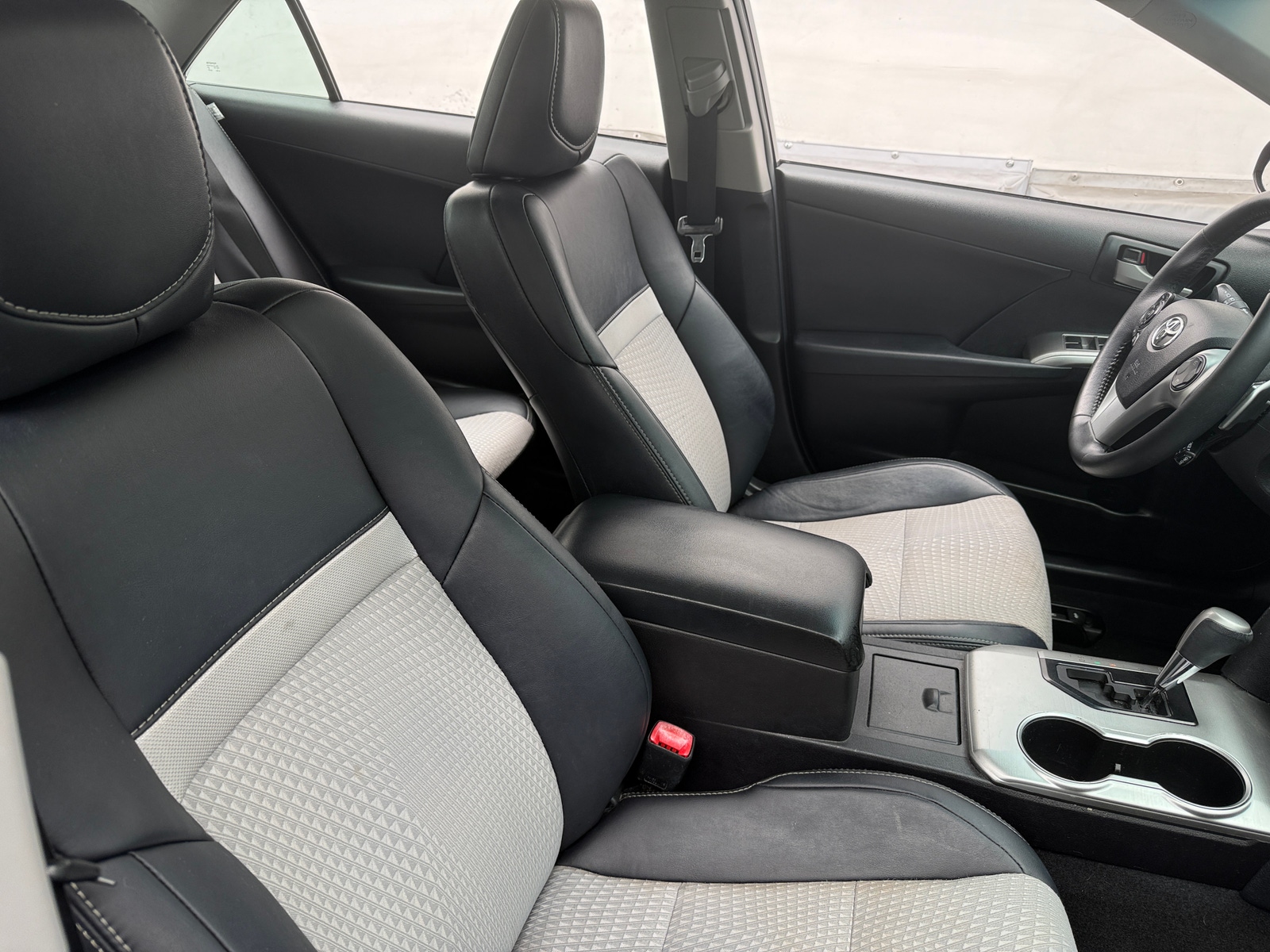 Thumbnail: 2014 Toyota Camry - 2