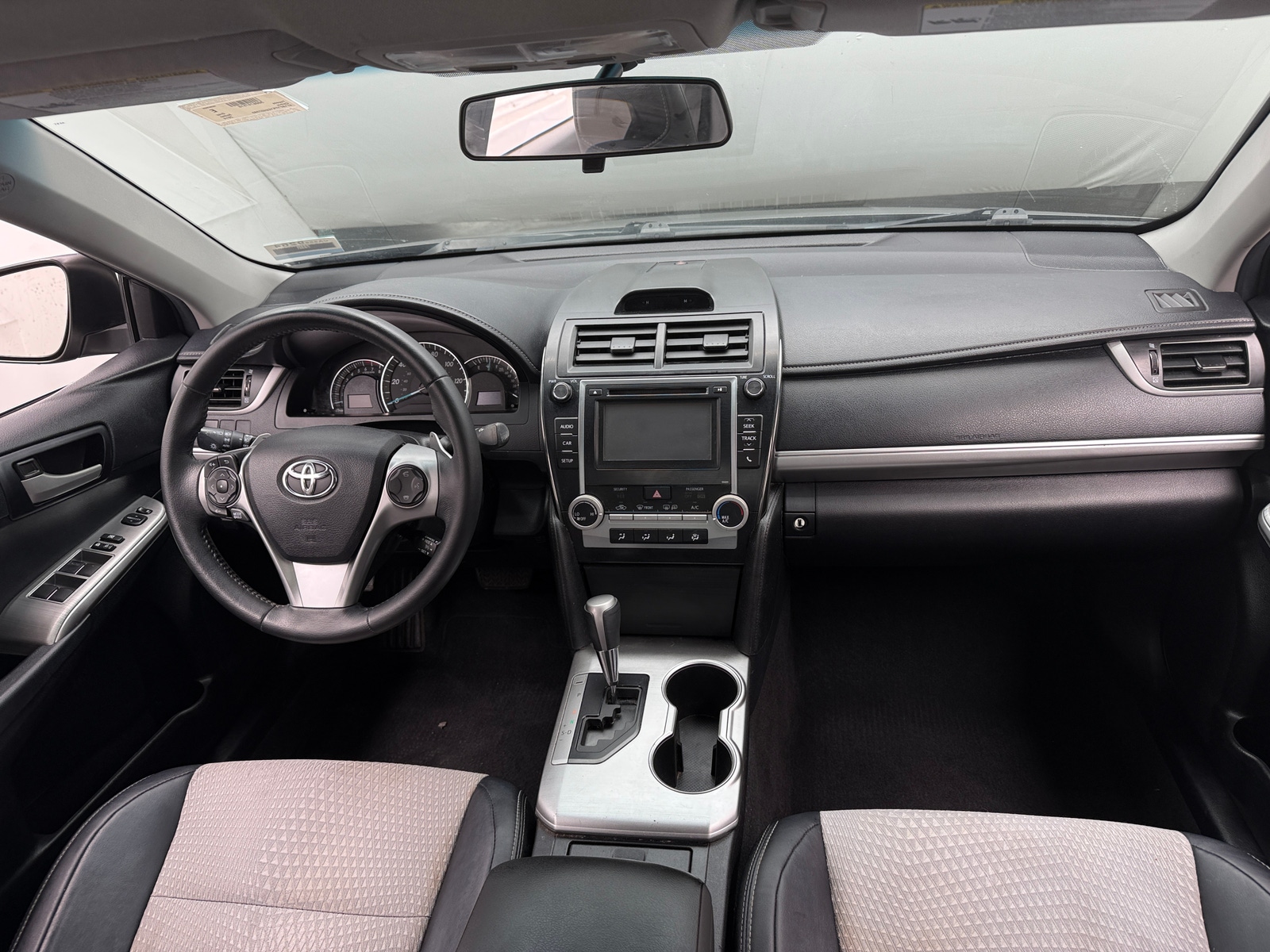 Thumbnail: 2014 Toyota Camry - 3