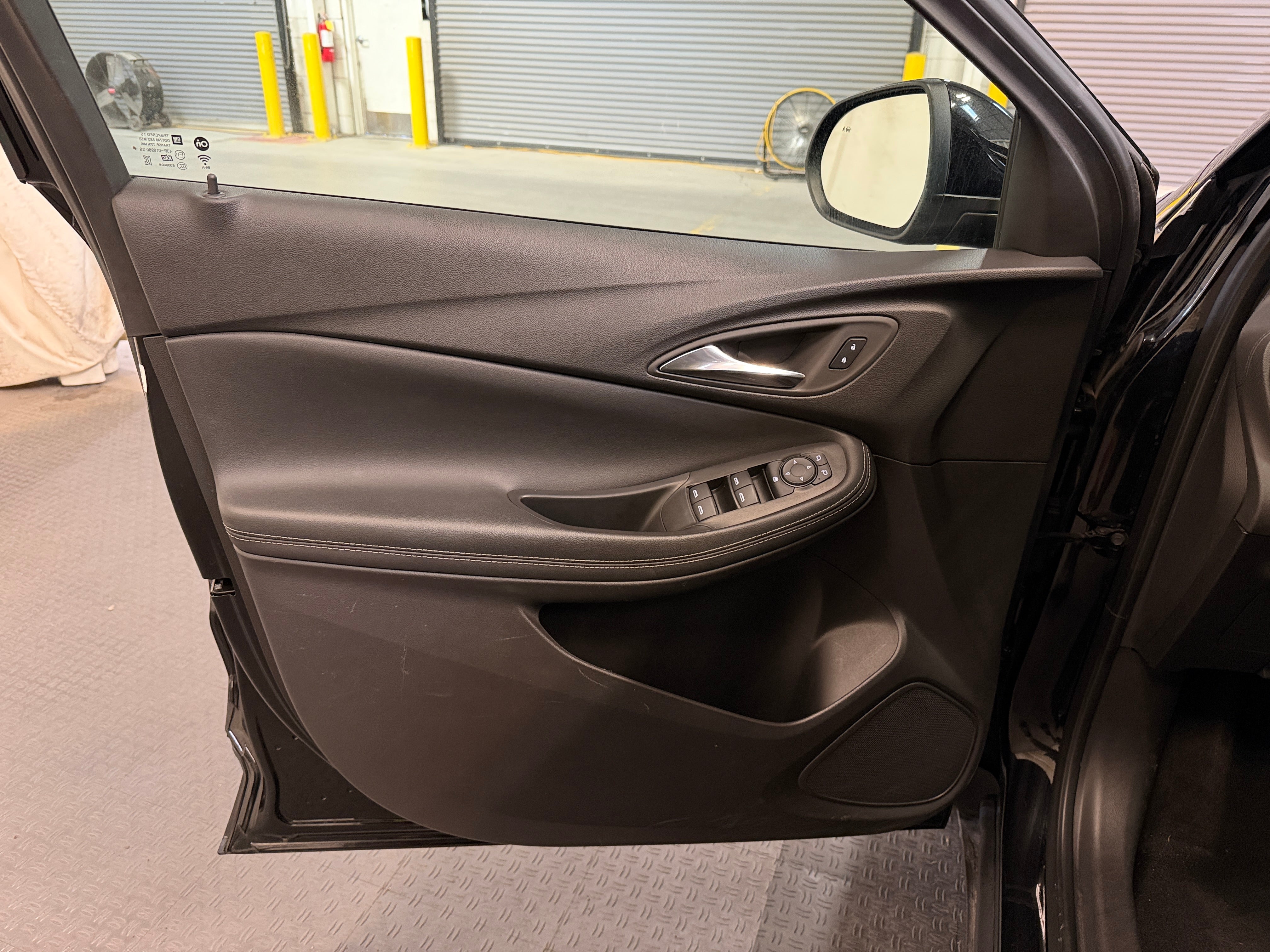 2025 Buick Encore GX Preferred - Photo 3