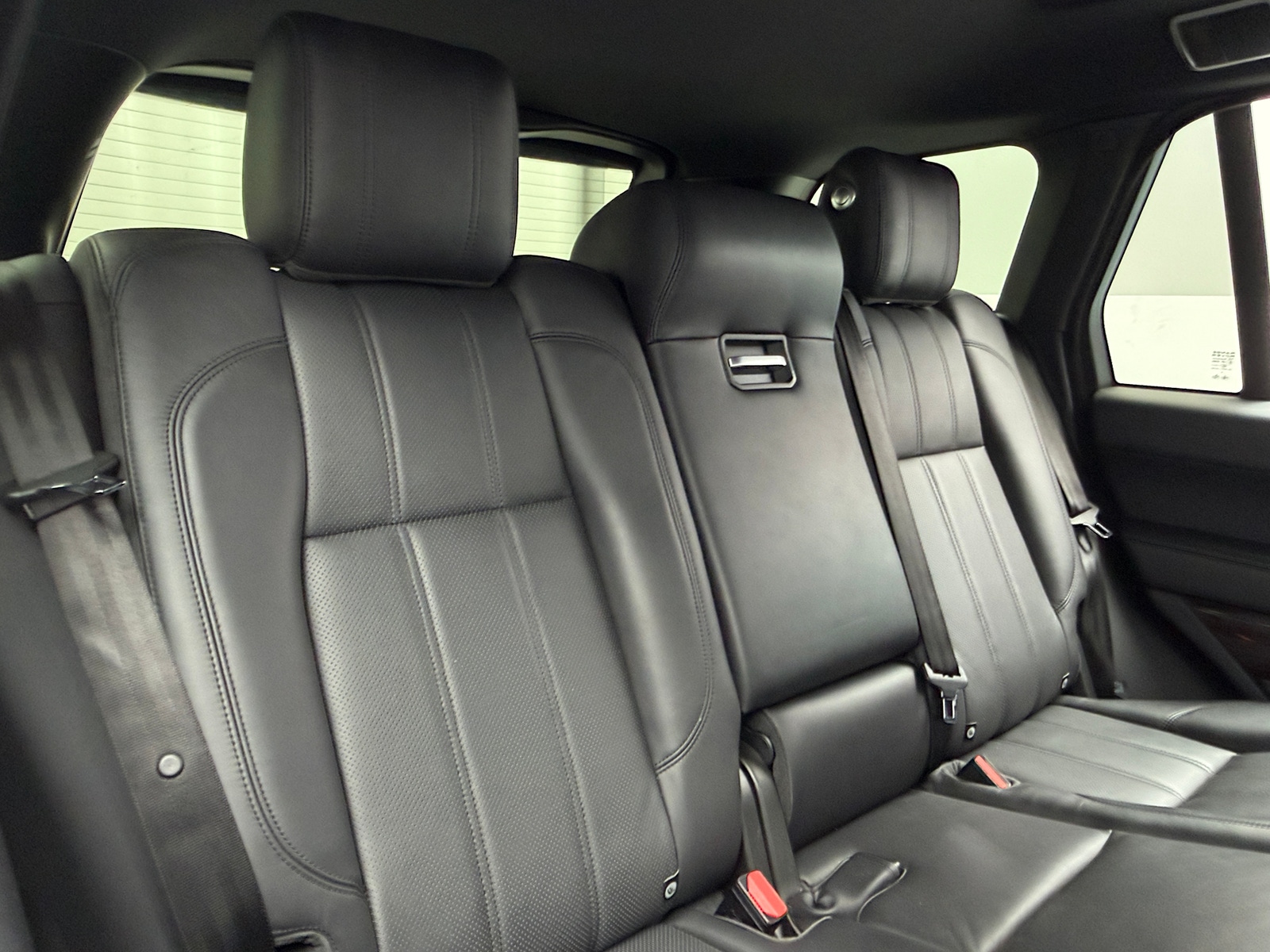 Thumbnail: 2016 Land Rover Range Rover - 5