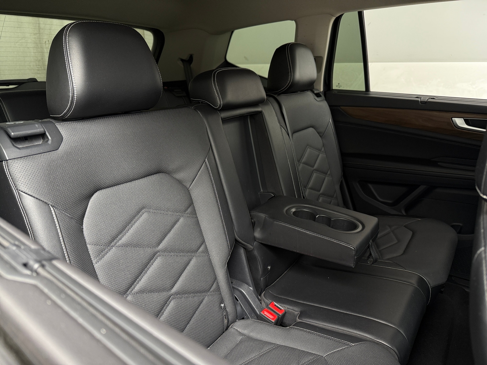 Thumbnail: 2024 Volkswagen Atlas - 5