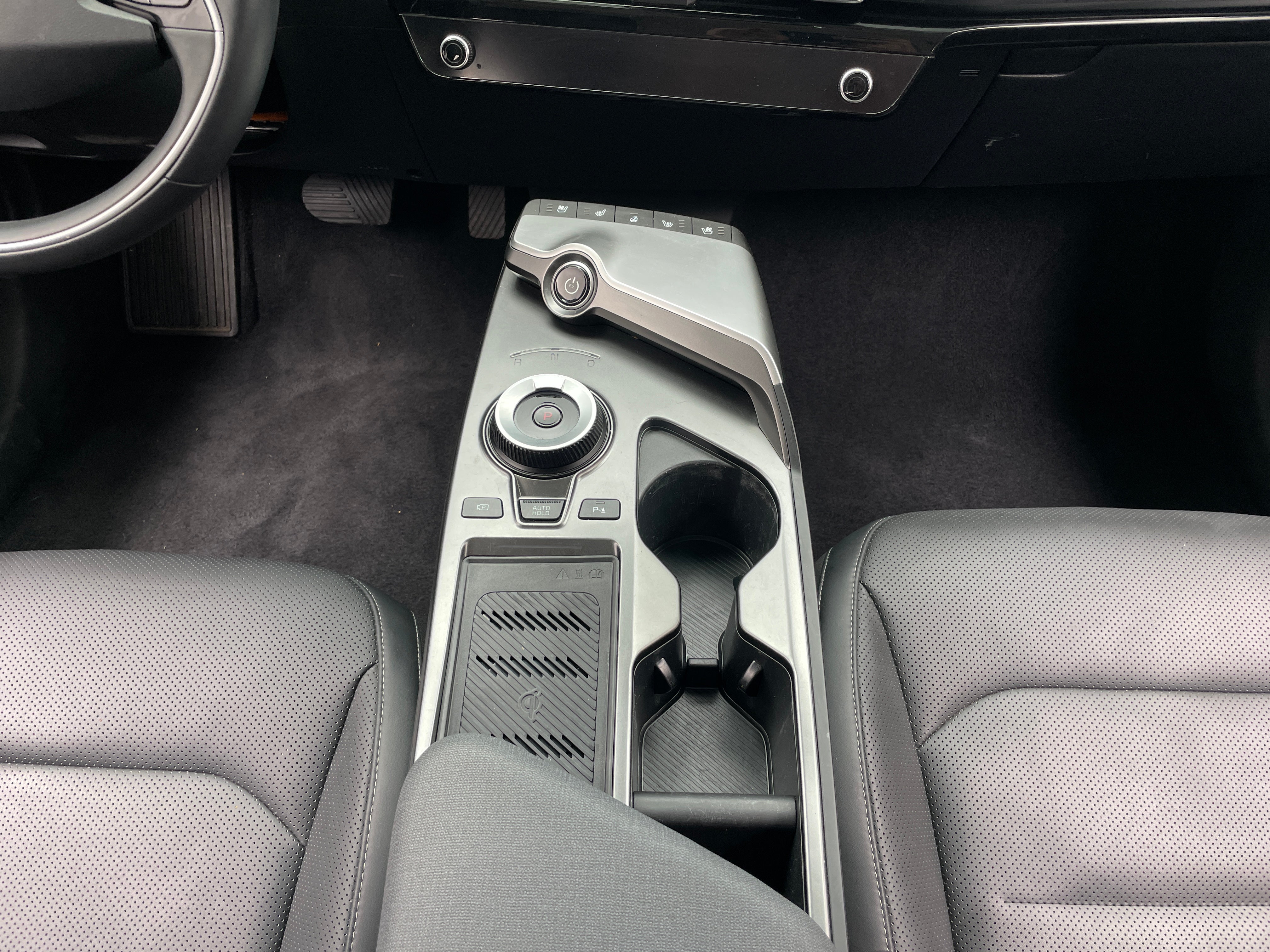 Used 2024 Kia EV6 Wind with VIN KNDC3DLC6R5213696 for sale in Auburn, WA