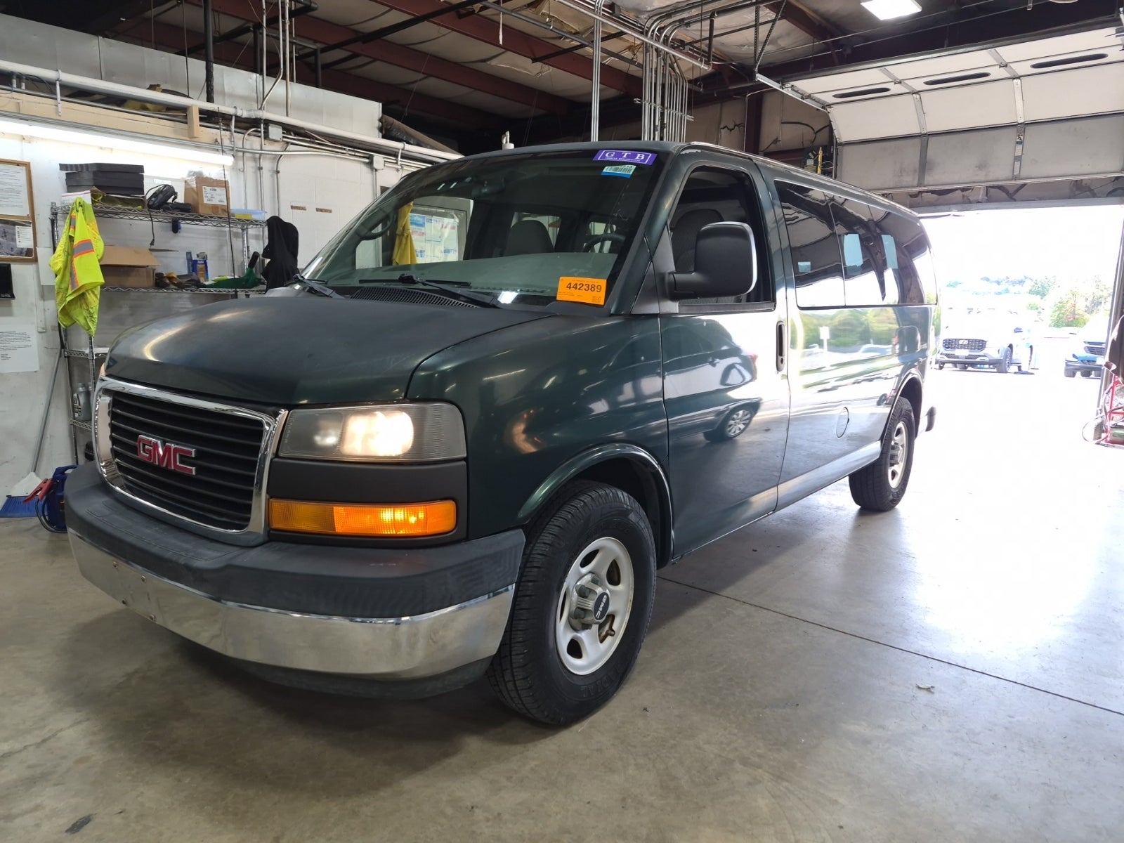 2008 GMC Savana LS