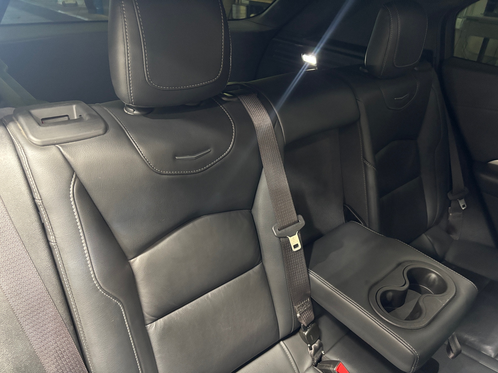 Thumbnail: 2023 Cadillac XT4 - 5
